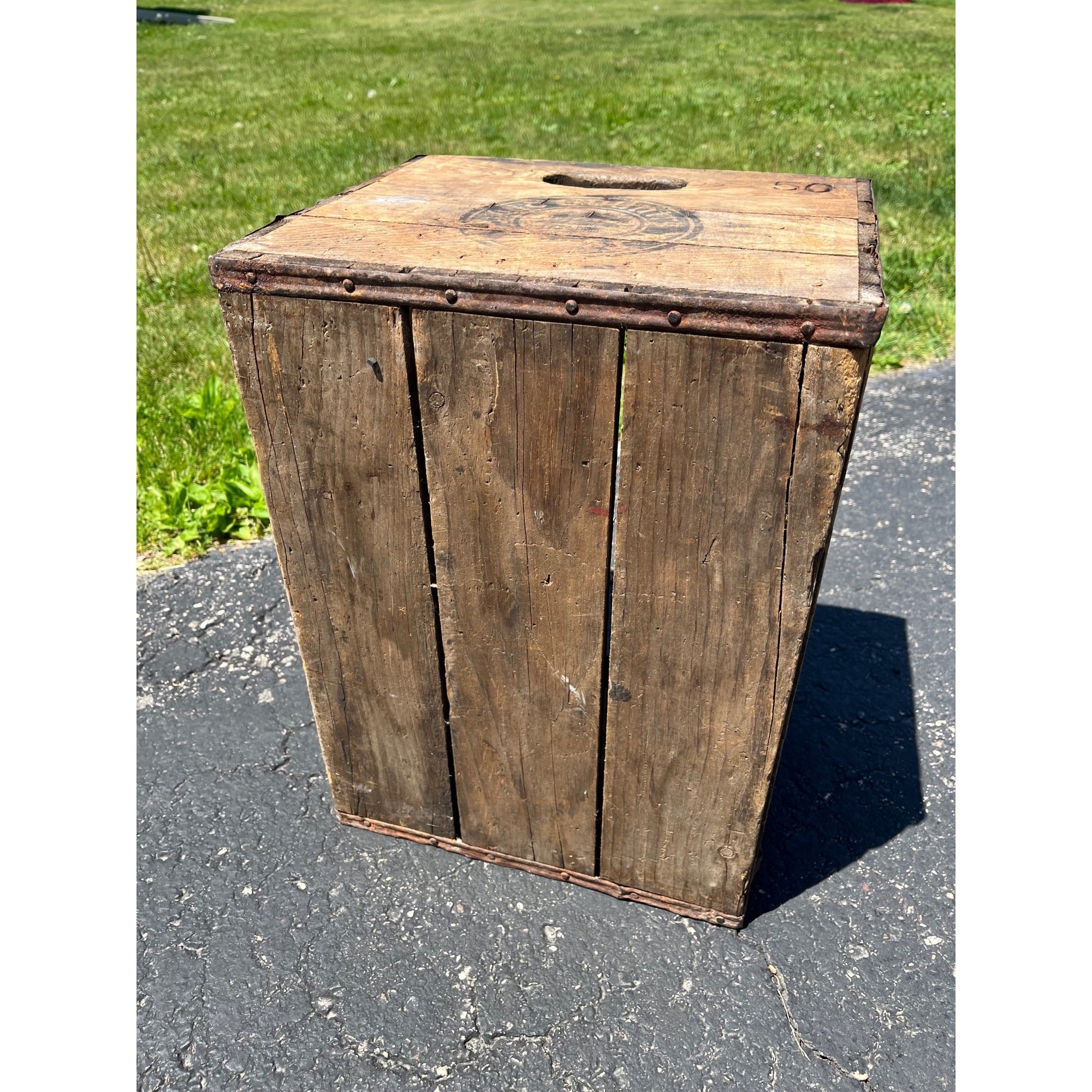 RARE Vintage Jung Old Country Beer Crate Random Lake Wisconsin Wis WI