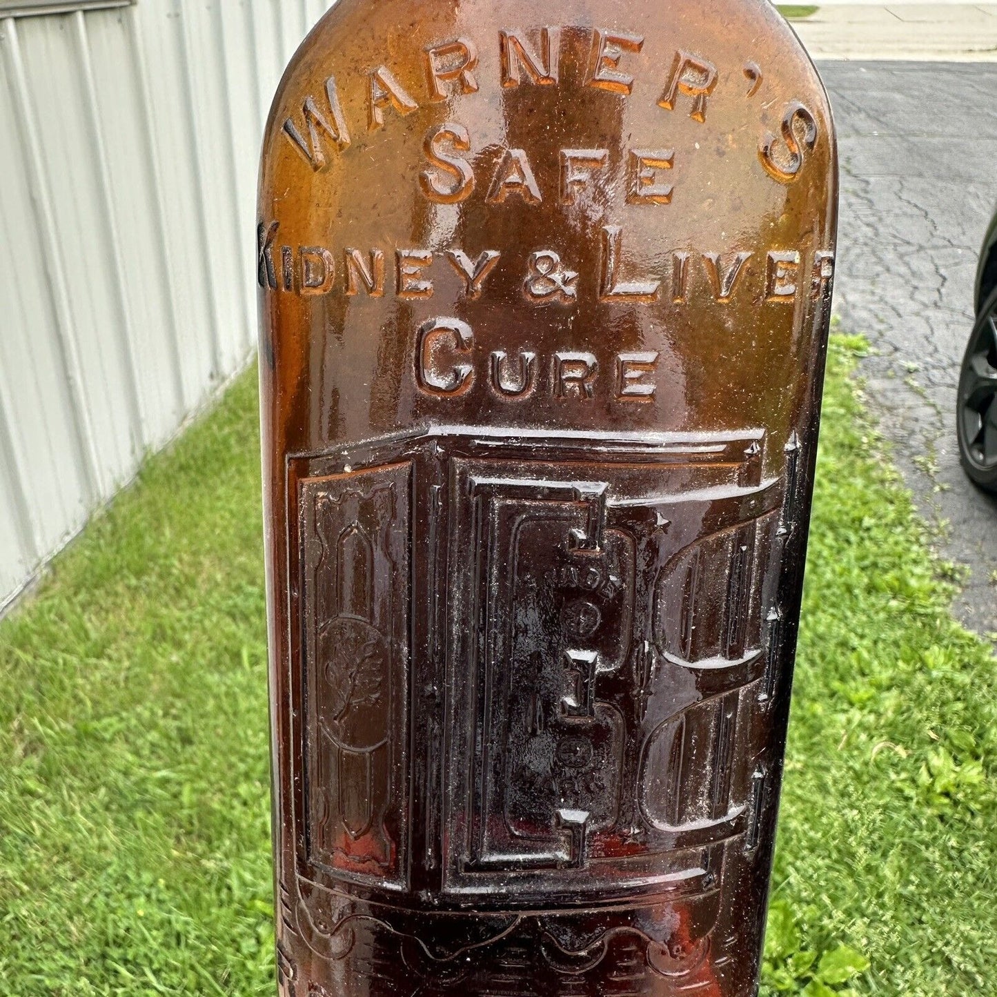 WARNER'S SAFE KIDNEY & LIVER CURE ROCHESTER,NY BLOB TOP 1890 BOLD EMB BOTTLE