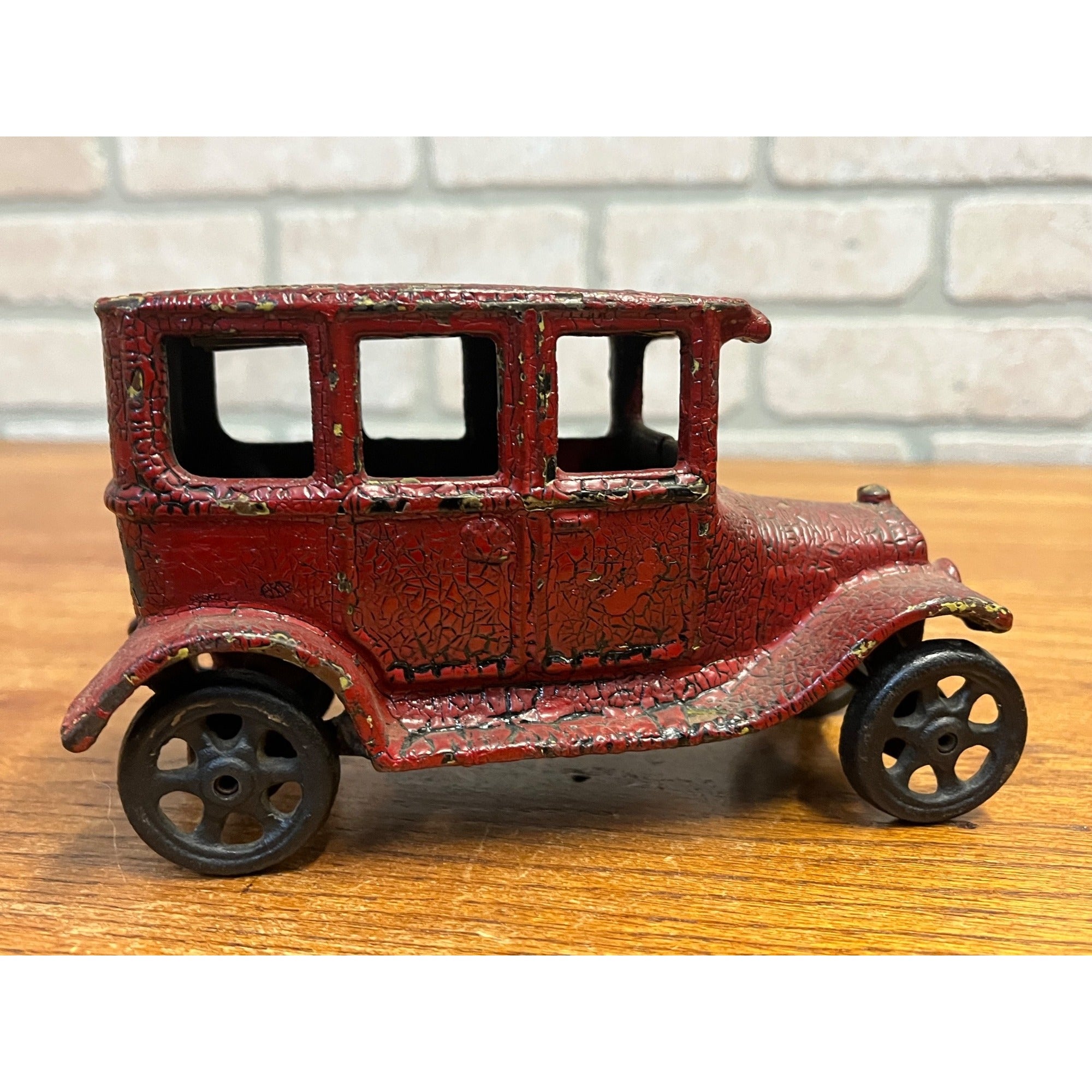 Antique Arcade Cast Iron Ford Model T Automobile 4-Door Red Toy - Read