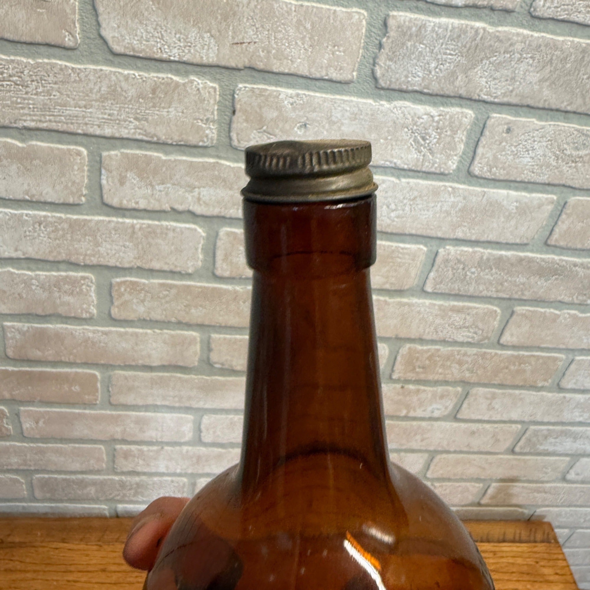 Vintage Philadelphia - Famous Since 1894 Embossed Whiskey Bottle - Screw Top w/ Cap