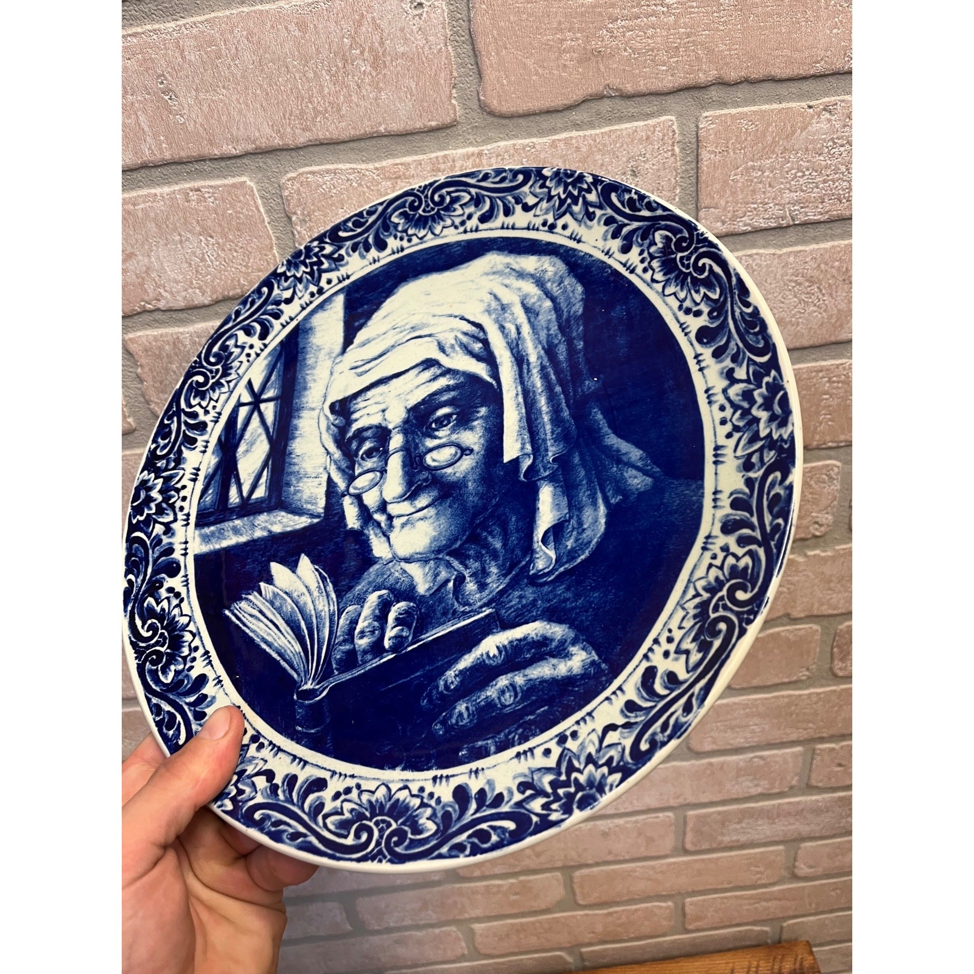 Vintage Blue Delft Boch Belgium La Louviere Plate Old Lady & Sea Captain 11.5"