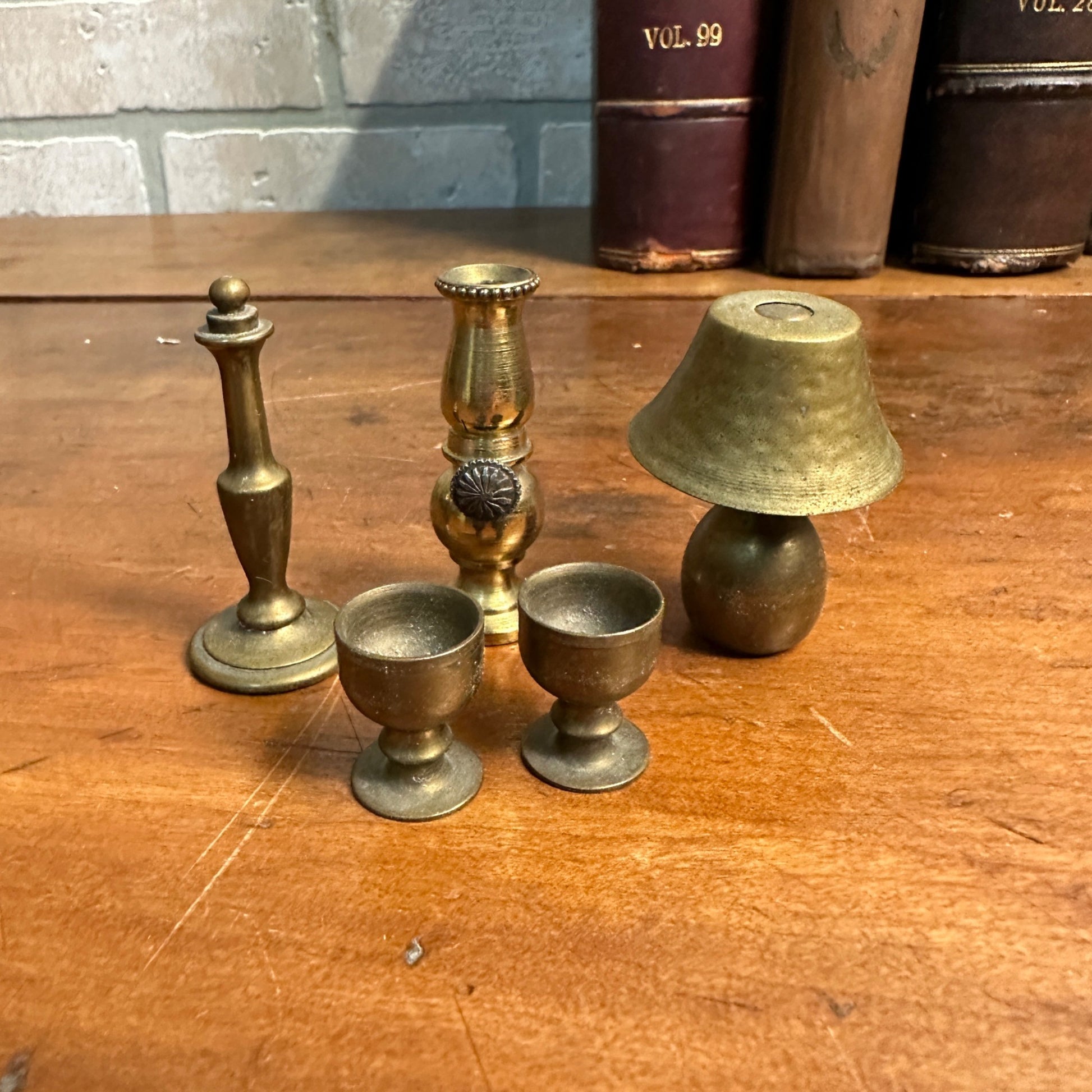 Vintage c1930s Dollhouse Miniature Lamp, Oil Lamp, Wine Decanter + Goblets