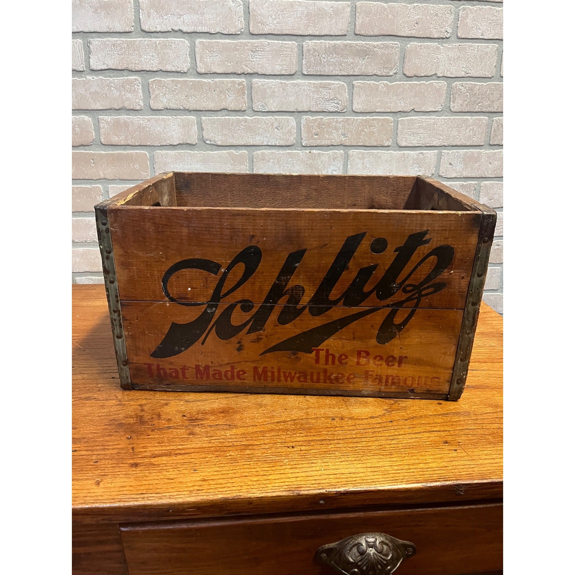 Schlitz Wooden Beer Crate 1933 "The Beer That Made Milwaukee Famous" Vintage