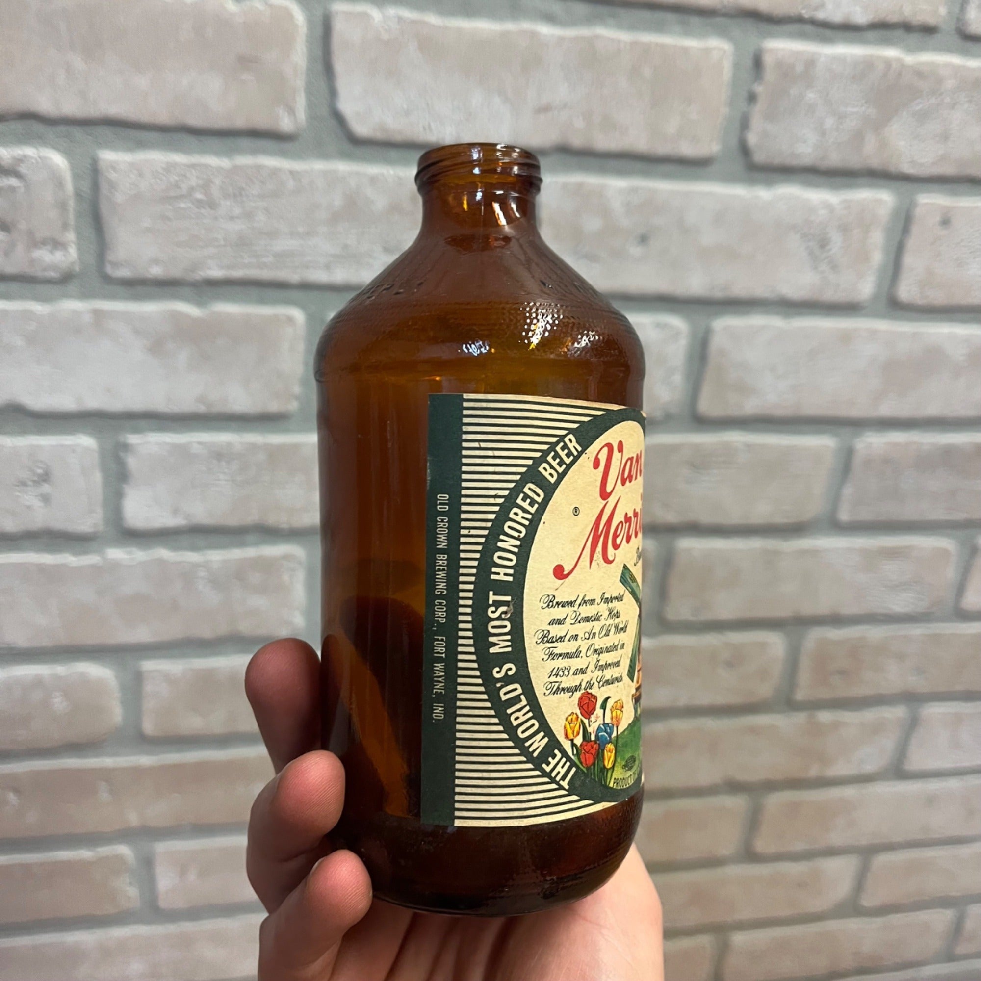 Vintage 12oz Stubby Van Merritt Beer Bottle Van Merritt Brewing Company Fort Wayne IN