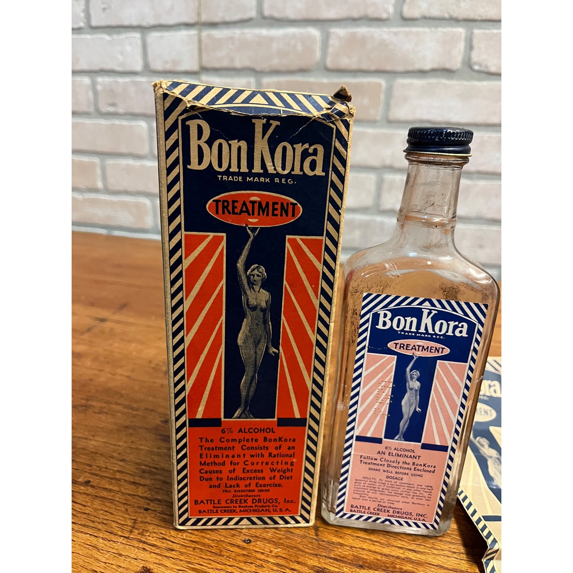 Vintage 1930s Art Deco Bon Kora Medicine Bottle Box Battle Creek MI Advertising