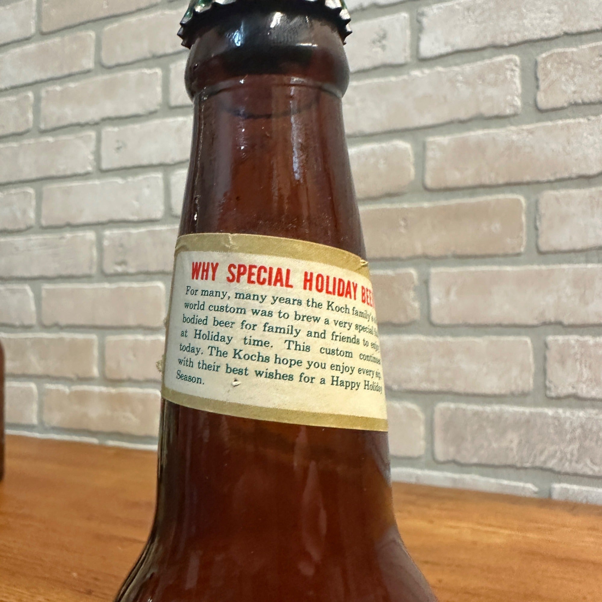 Vintage Koch's Holiday Beer Bottle 12oz Label Dunkirk NY Fred Koch Brewery