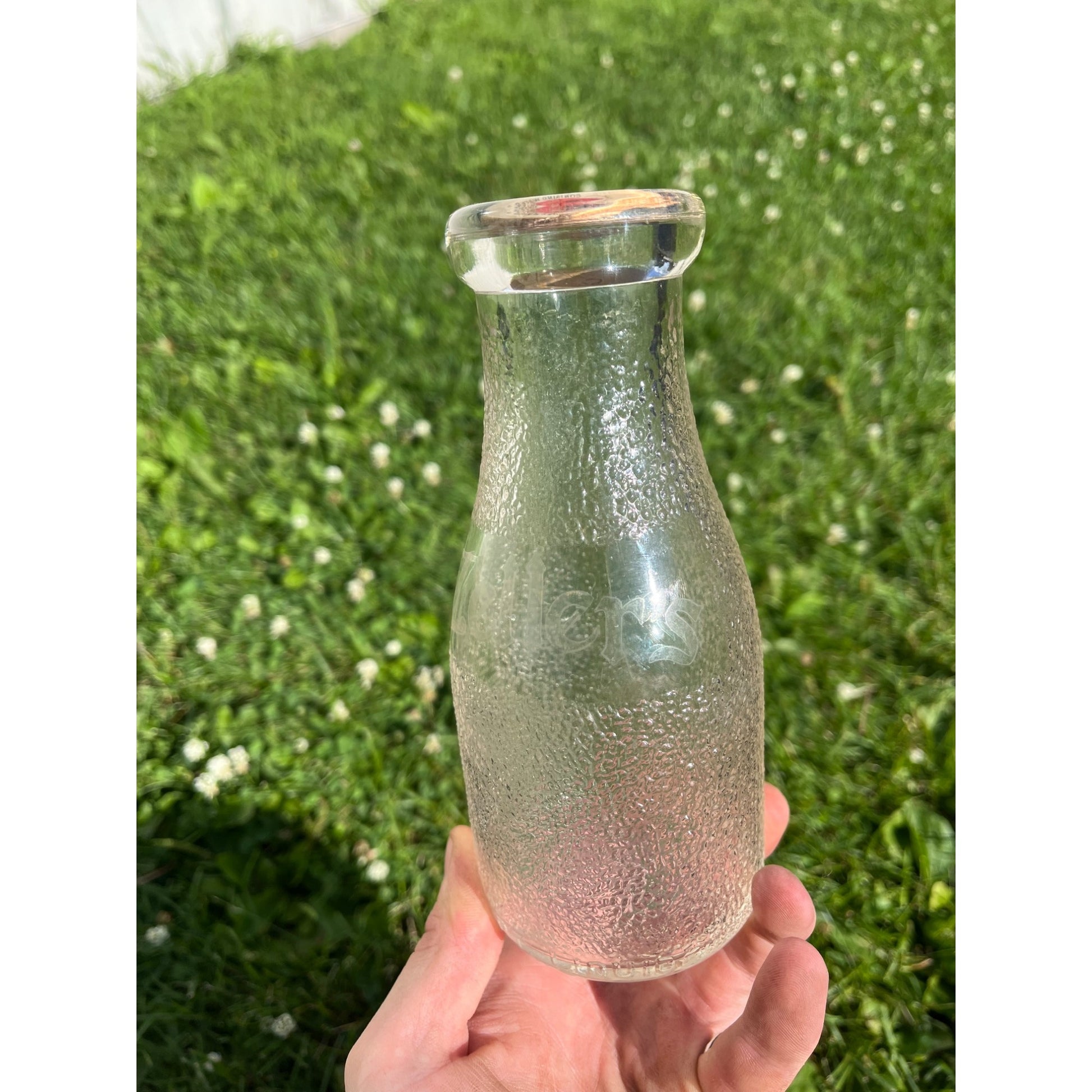 Vintage Zeller's Richmond Virginia VA One Pint Glass Milk Bottle Etched