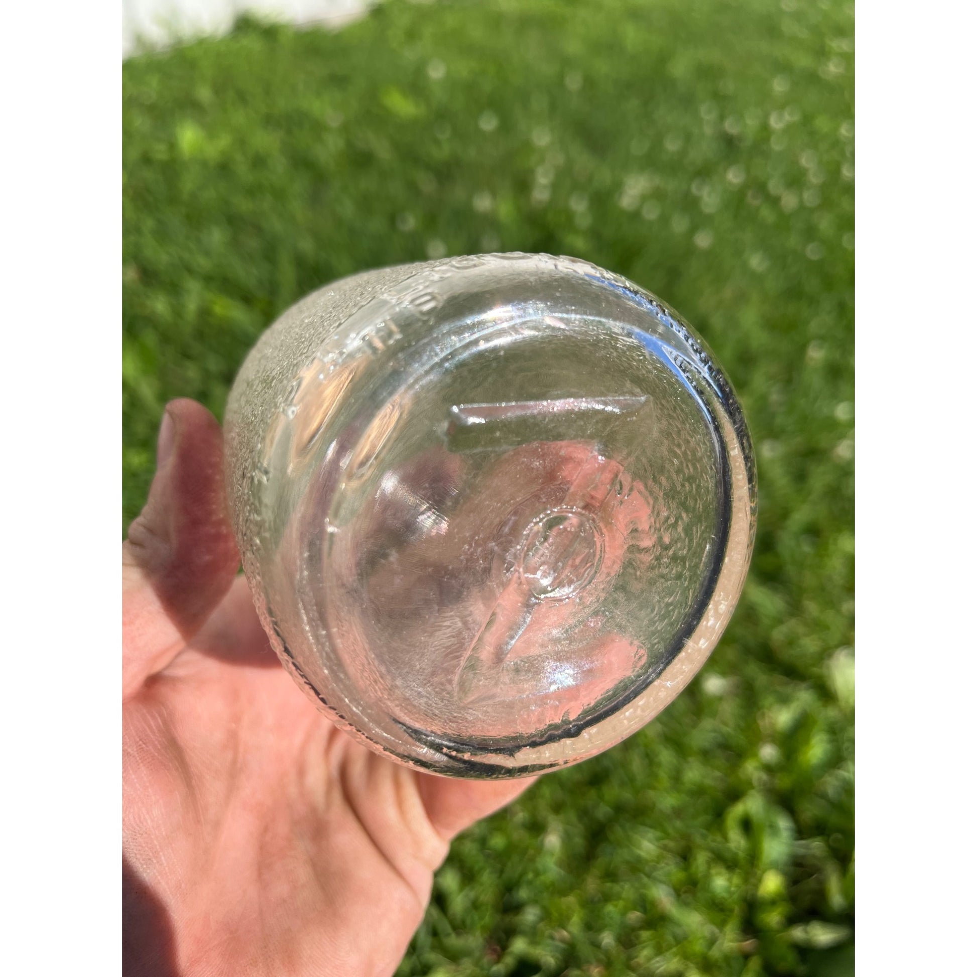Vintage Zeller's Richmond Virginia VA One Pint Glass Milk Bottle Etched