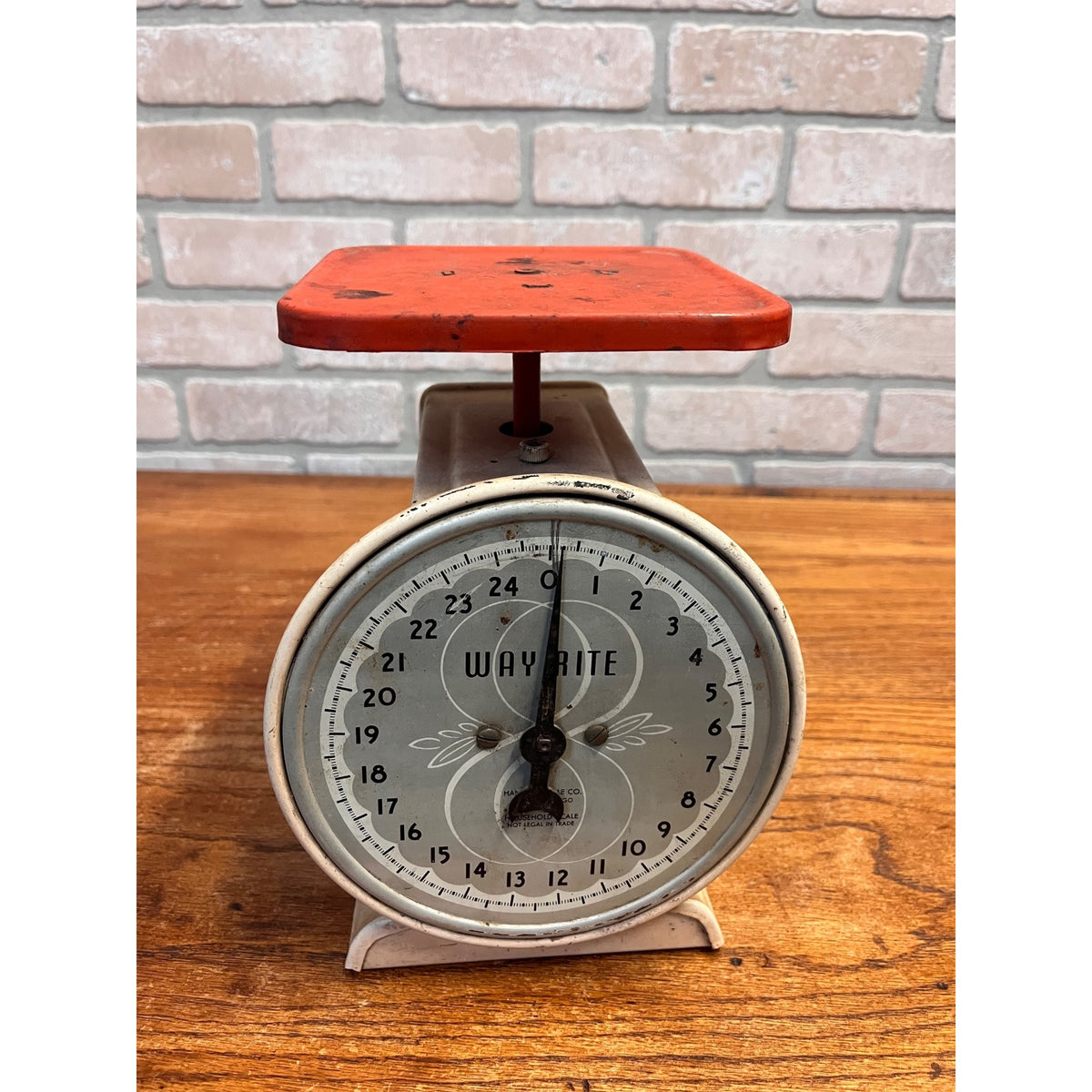 Vintage Hanson Scale Co. Way Rite Metal Household Scale Chicago, Illinois Primitive Farmhouse Kitchen Decor