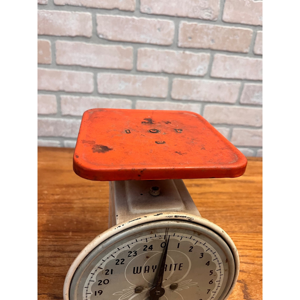 Vintage Hanson Scale Co. Way Rite Metal Household Scale Chicago, Illinois Primitive Farmhouse Kitchen Decor