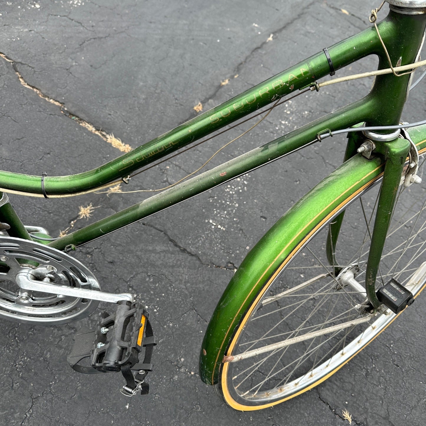 1970s Vintage Schwinn Suburban Men's Bicycle Bike