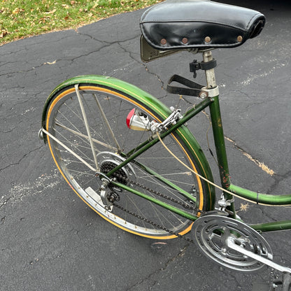 1970s Vintage Schwinn Suburban Men's Bicycle Bike