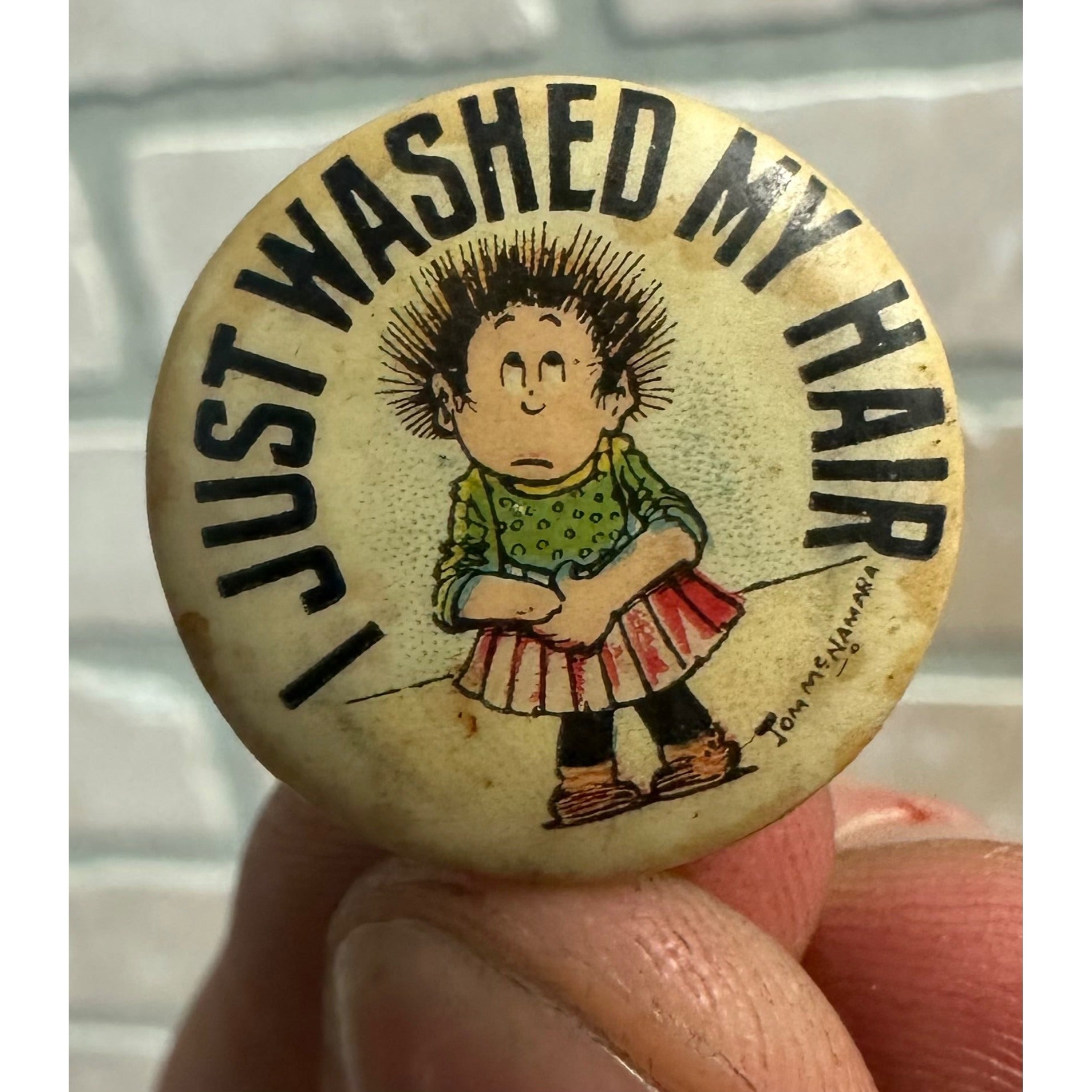 Vintage 1900s Hassan Cigarettes Cartoon Humor Button Pin Premium Advertising