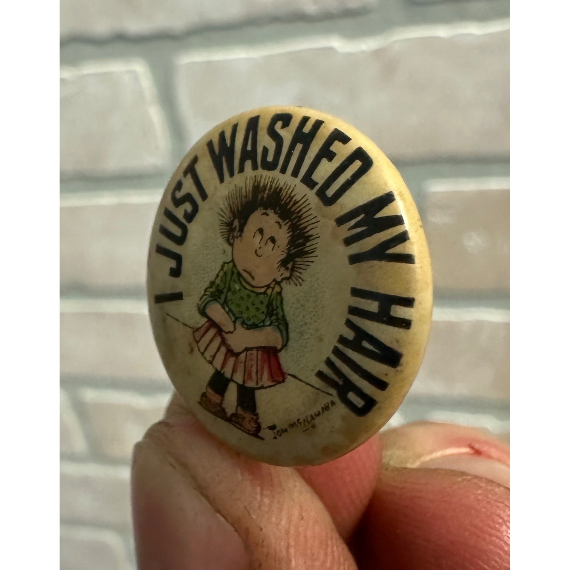 Vintage 1900s Hassan Cigarettes Cartoon Humor Button Pin Premium Advertising