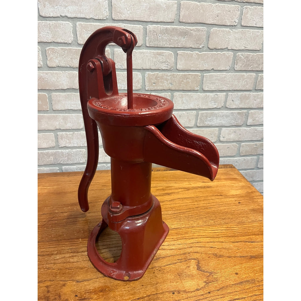 Vintage Red Trahern Pump Co. Cast Iron No. 2 Farm Water Hand Pump