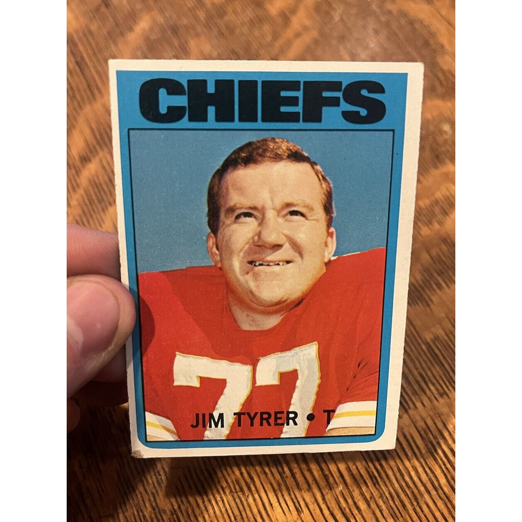 1972 Topps Football #111 Jim Tyrer Kansas City Chiefs VG/Good