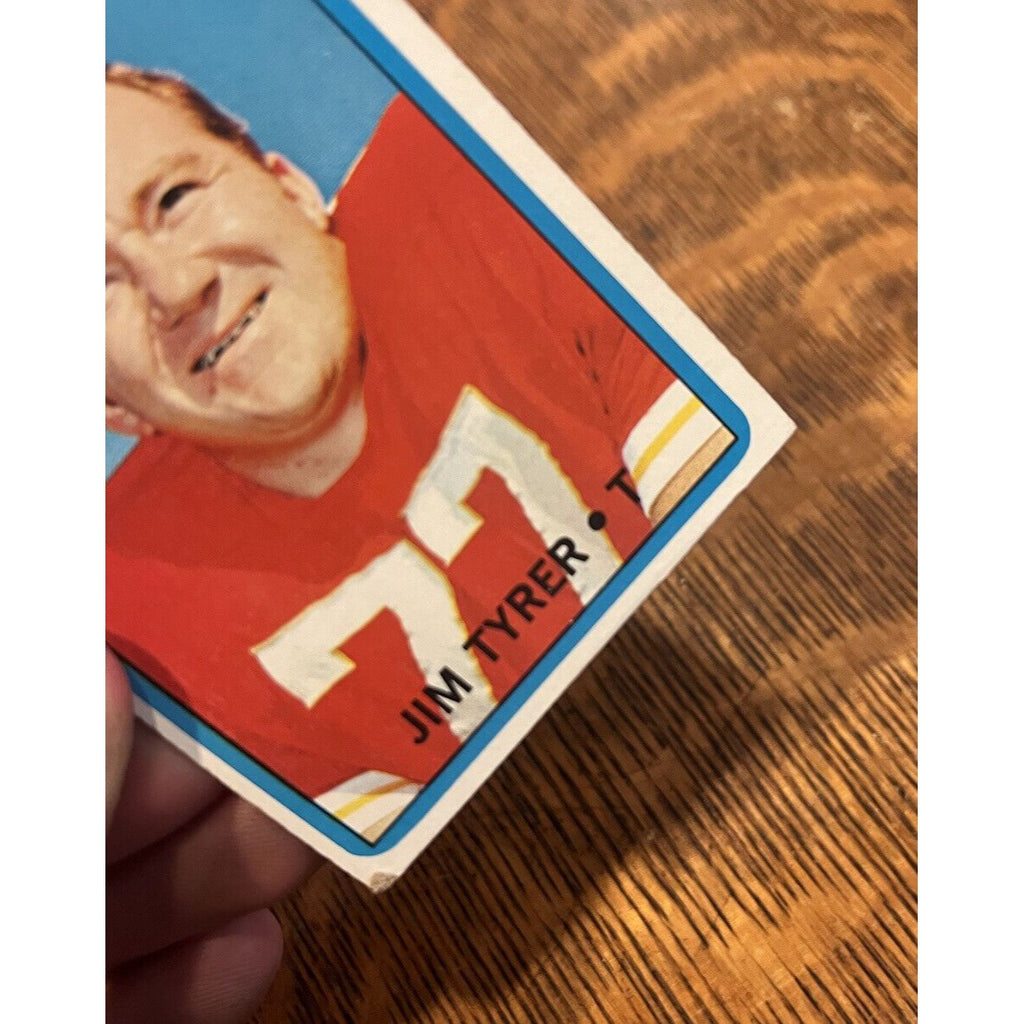 1972 Topps Football #111 Jim Tyrer Kansas City Chiefs VG/Good