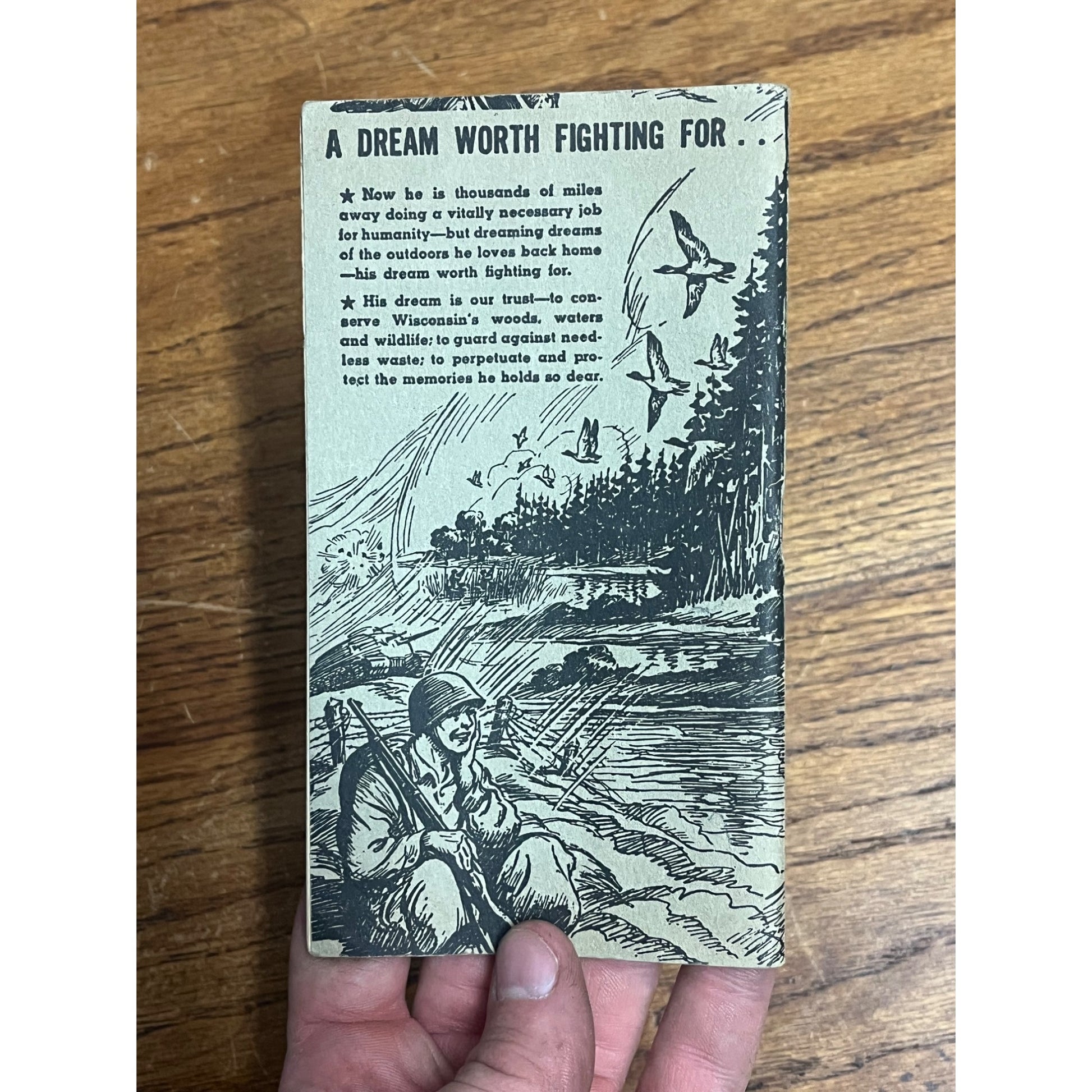 Vintage Wisconsin 1943-44 Hunting & Trapping Laws Regulations Booklet Guide