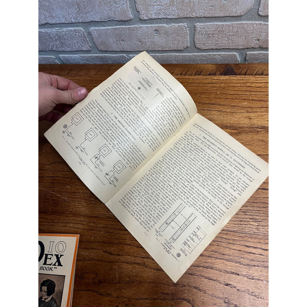 Vintage FADA Neutrolette Radio Receivers No. 192-A Instructions Manual