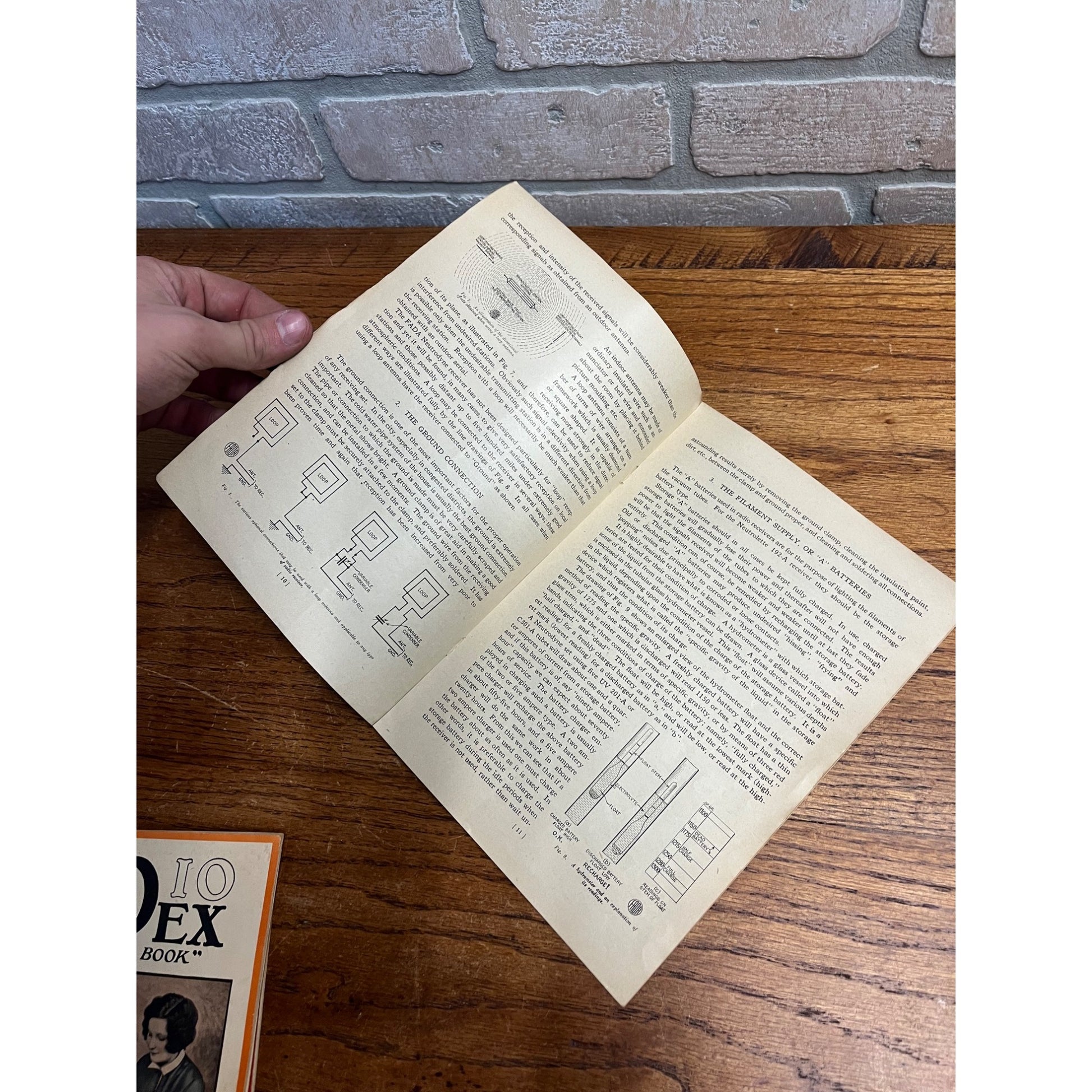 Vintage FADA Neutrolette Radio Receivers No. 192-A Instructions Manual