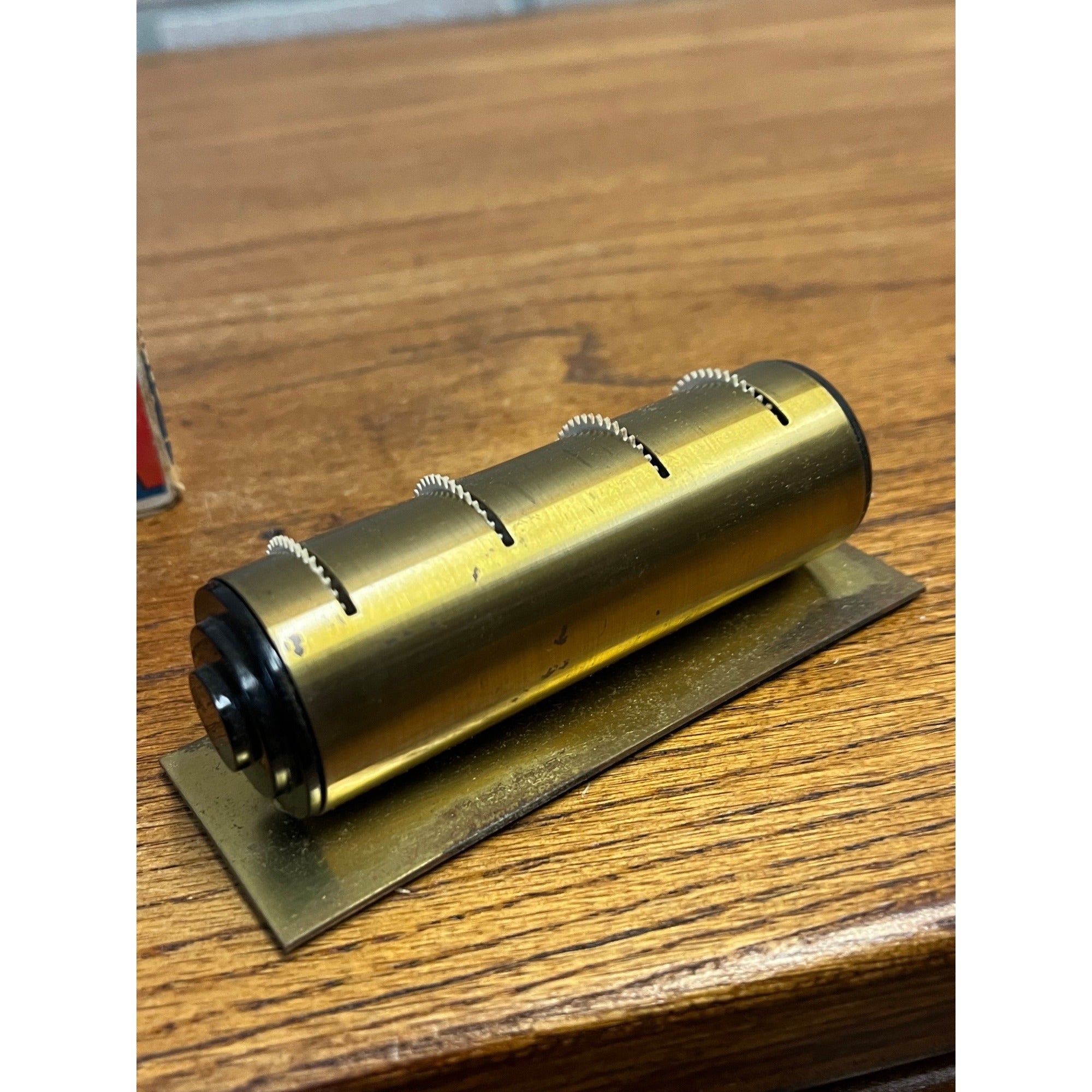 Vintage Adams Brass Metal Day & Month Perpetual Desktop Rolling Calendar w/ Box