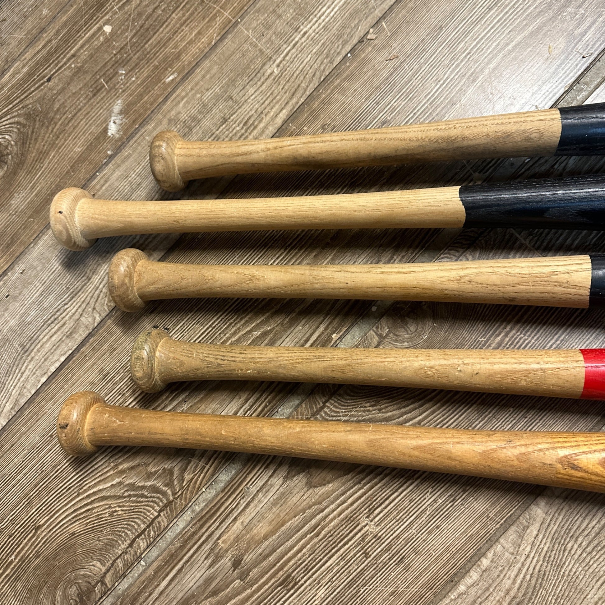Vintage Lot of Brewers Braves Baseball Bats Louisville Robin Yount Moliter