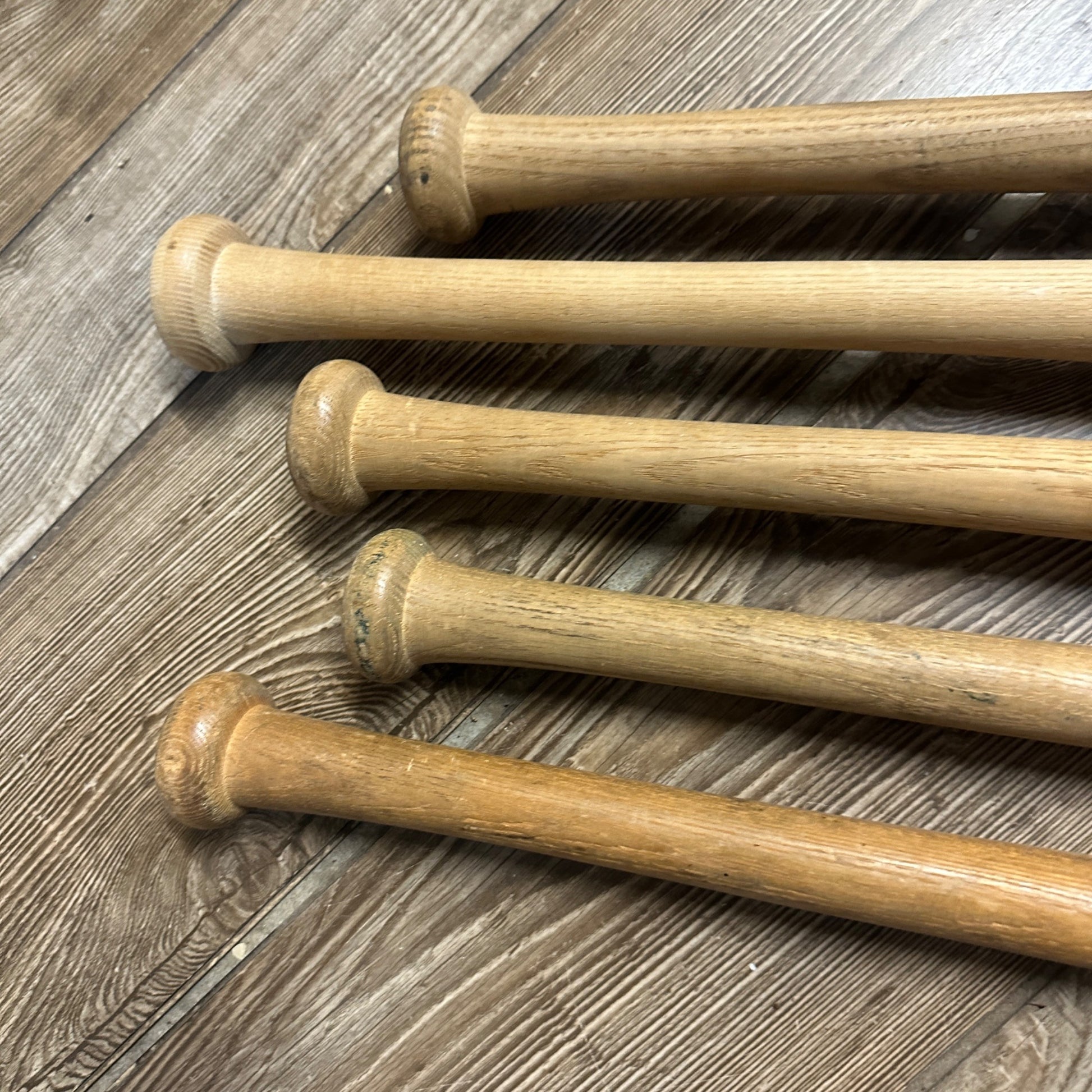 Vintage Lot of Brewers Braves Baseball Bats Louisville Robin Yount Moliter