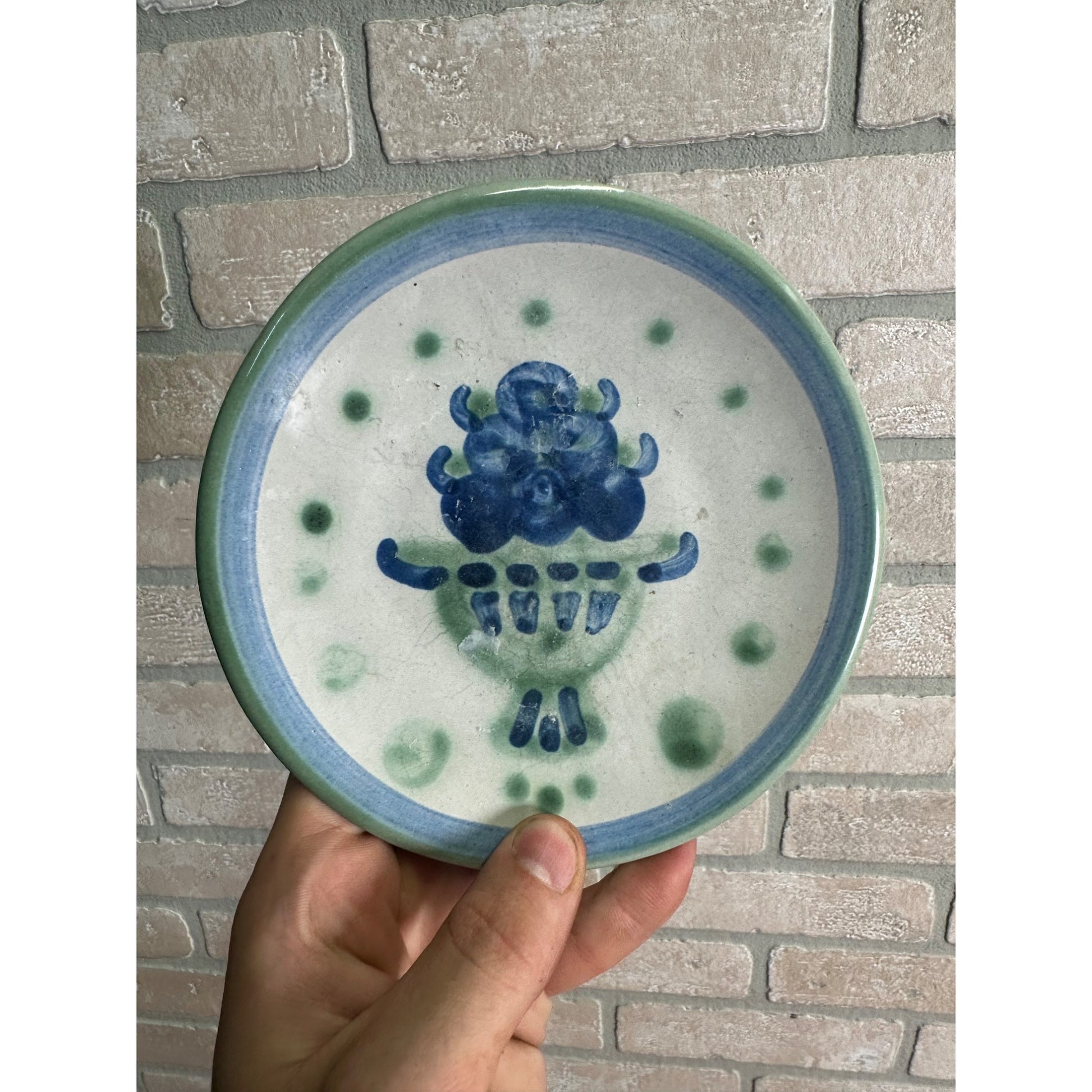 M.A. Hadley Pottery Blueberry Bouquet Dessery Plate 6" Stoneware Signed