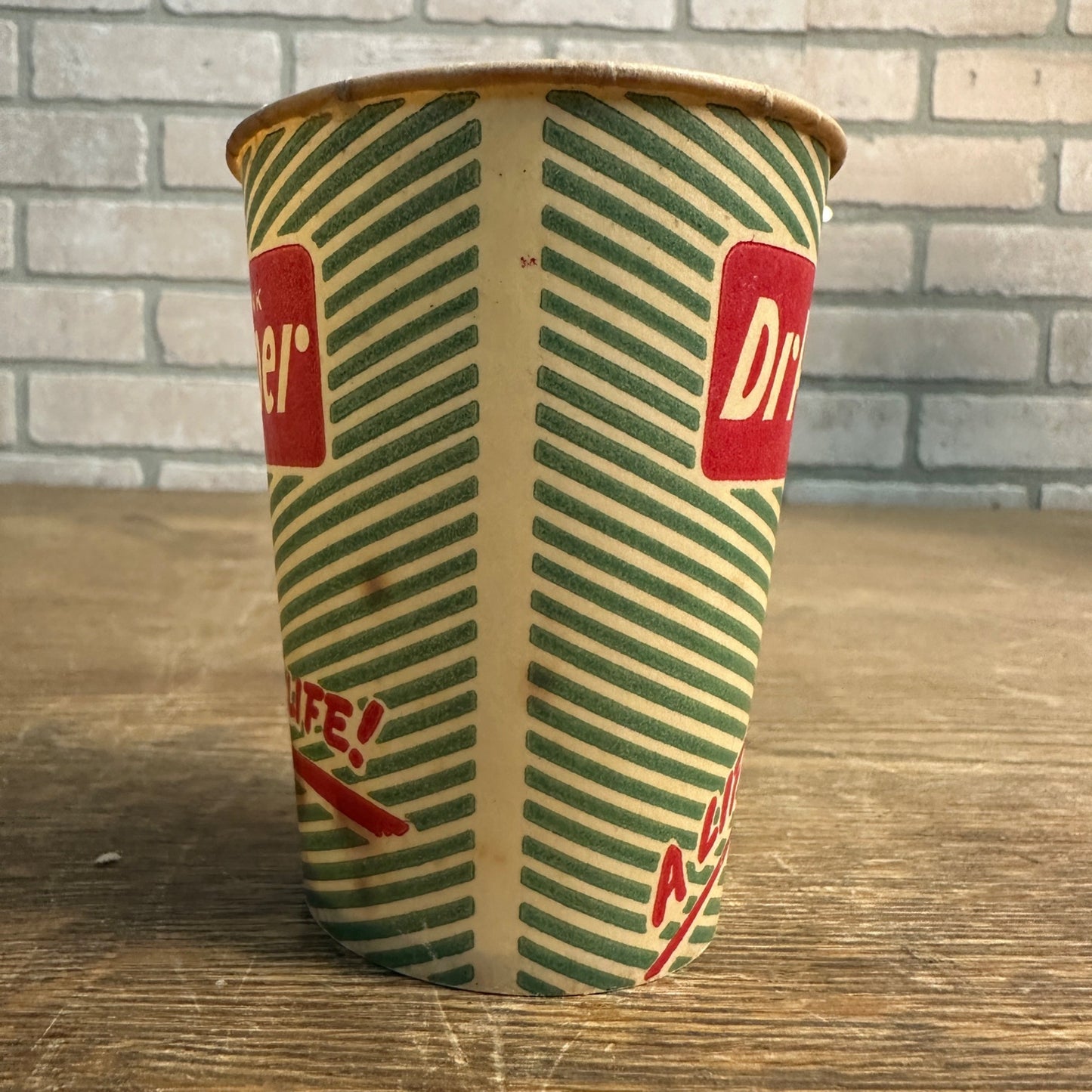 Scarce 1940s Dr Pepper Friendly "A Lift For Life" Soda Paper Wax Cup Promotional