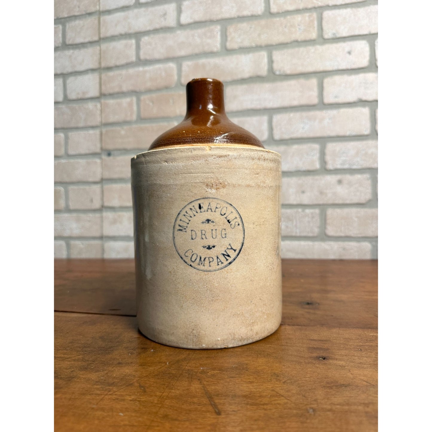 EARLY 1900S RED WING STONEWARE MINNEAPOLIS DRUG COMPANY ADVERTISING 1 GAL. JUG