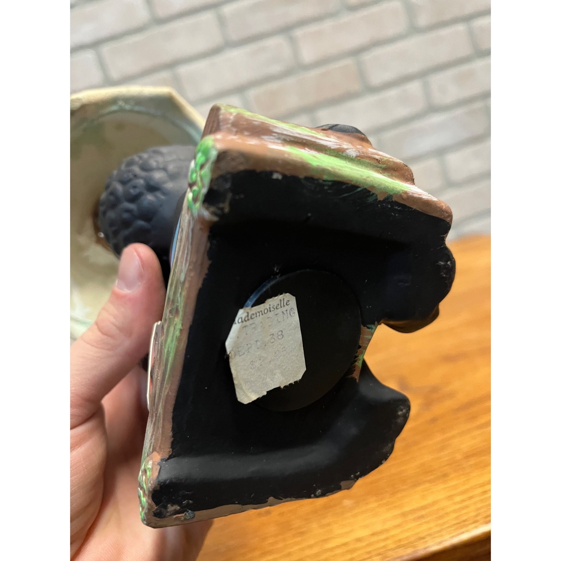 Rare Kenmar Vintage Boy & Girl Bobble Umbrella Chalkware Coin Bank Japan -Nassau