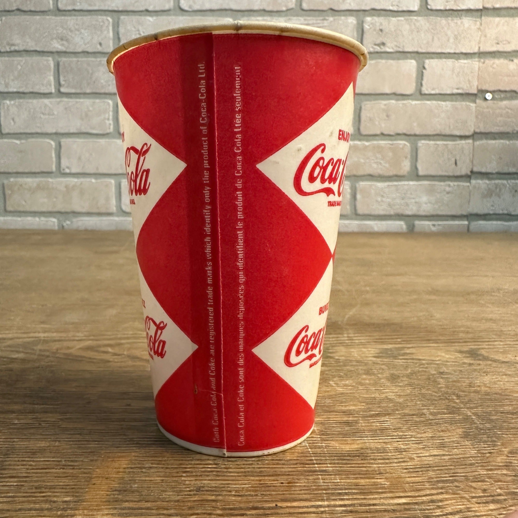 12oz  Coca Cola Canadian Coke Diamond Design Paper Wax Cup Soda Promo Advertising