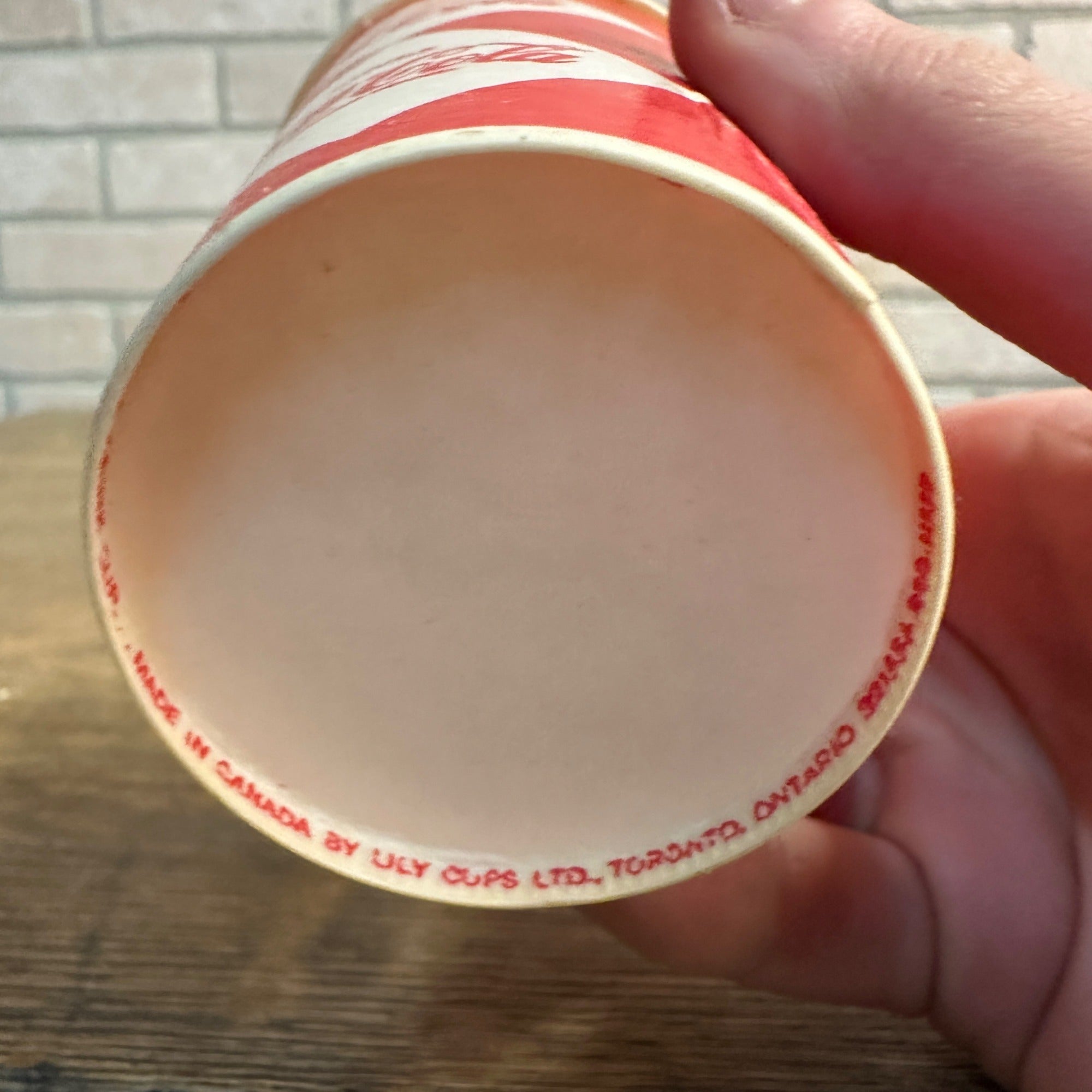 12oz  Coca Cola Canadian Coke Diamond Design Paper Wax Cup Soda Promo Advertising