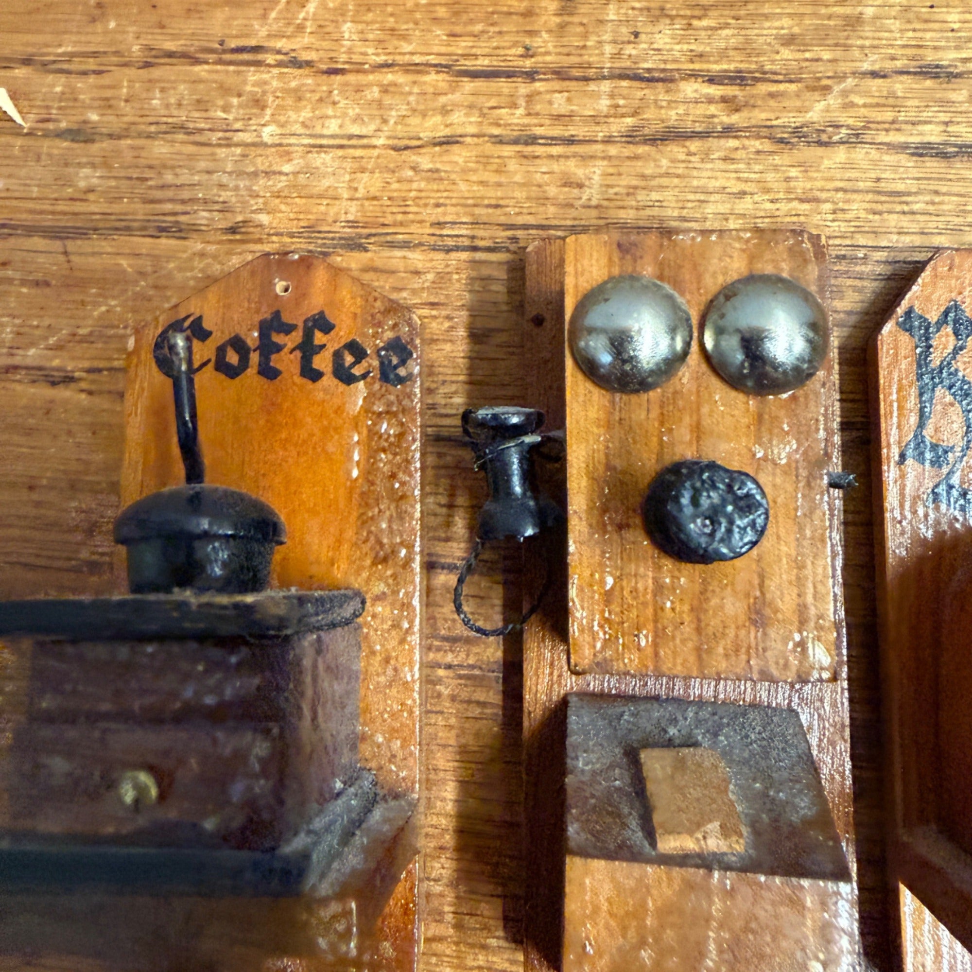Set of (4) Wooden Folk Art Fridge Magnets Coffee Mill Kitchen Radio Telephone