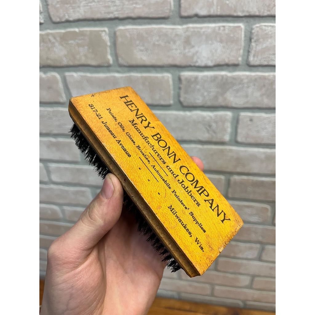 c1900s Vintage Henry Bonn Company Milwaukee Wisconsin Advertising Clothes Brush