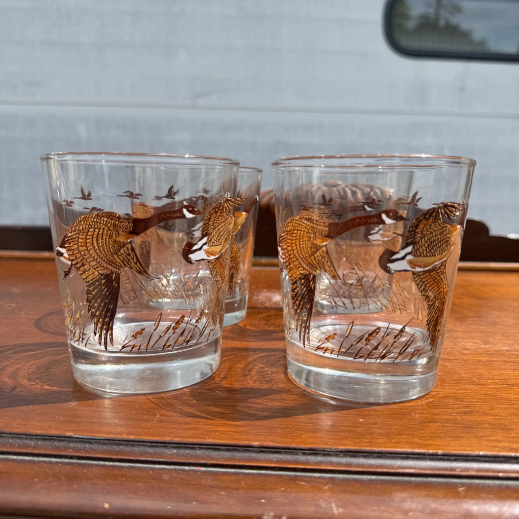 Vintage (4) Libbey Flight of Geese Hunting Marsh Low Ball Rock Cocktail Glass Lot of 4