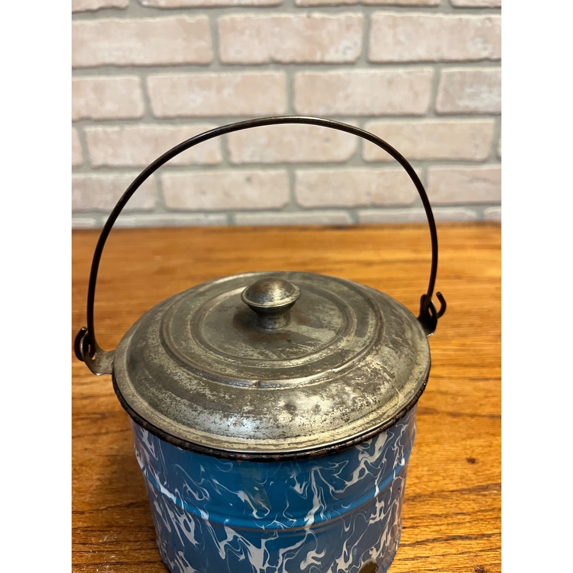 Antique Primitive Blue and White Swirl Enamel Graniteware Berry Bucket / Lunch Pail Lidded Farmhouse Decor