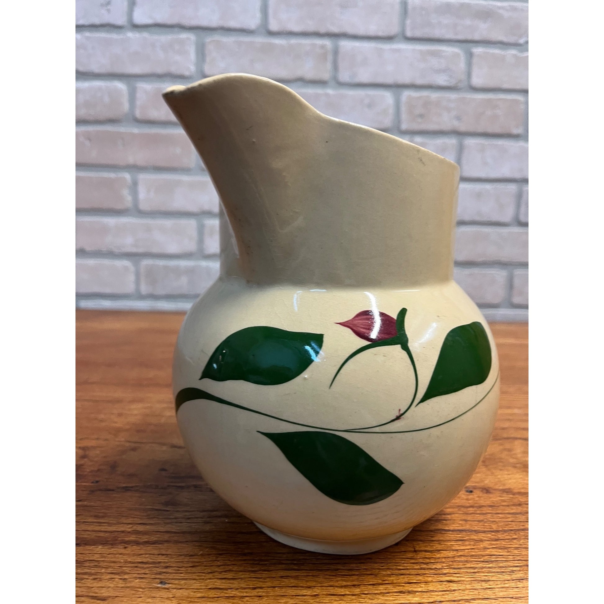 Vintage 1950s Watt Pottery Starflower Pitcher Primitive Farmhouse Kitchen 8"