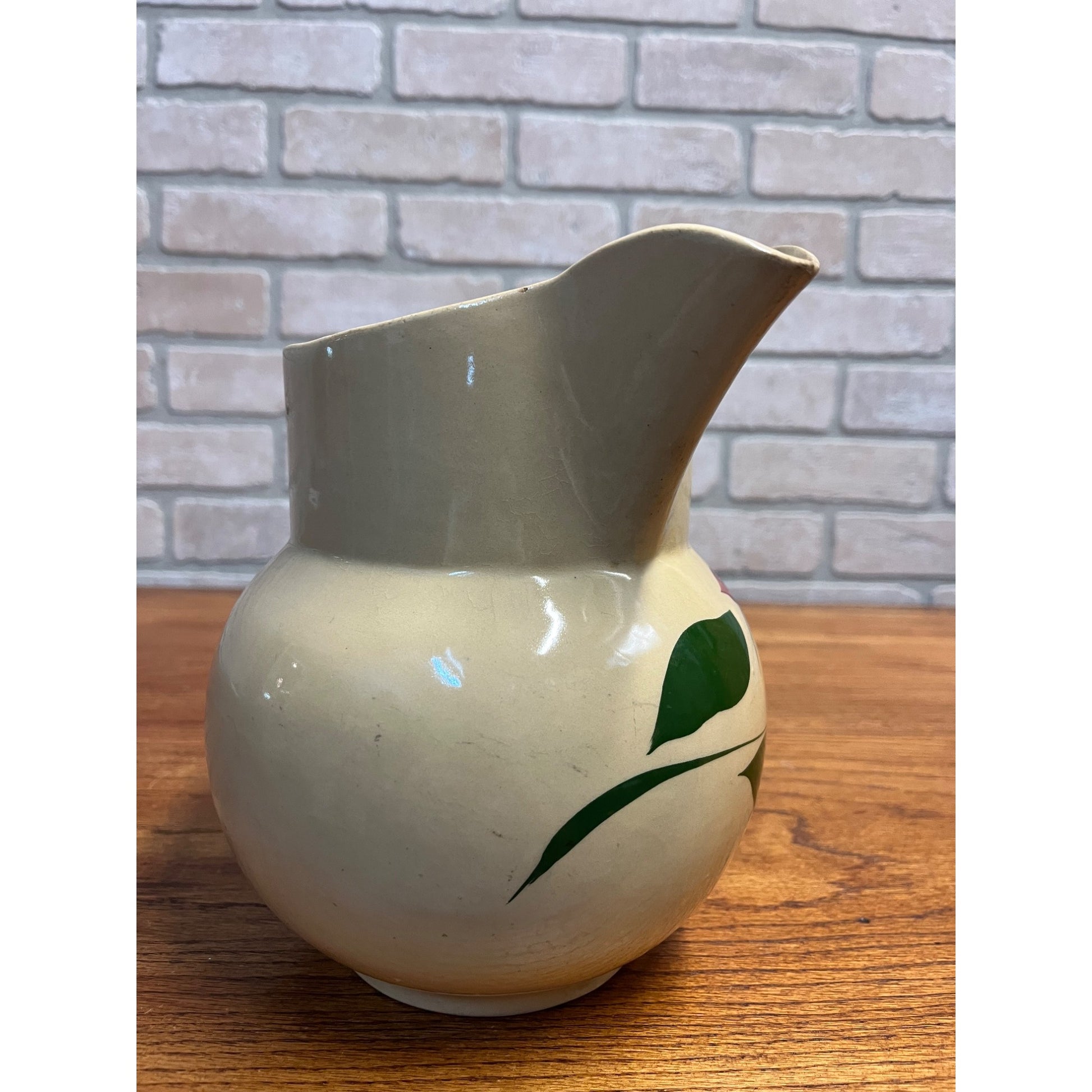 Vintage 1950s Watt Pottery Starflower Pitcher Primitive Farmhouse Kitchen 8"
