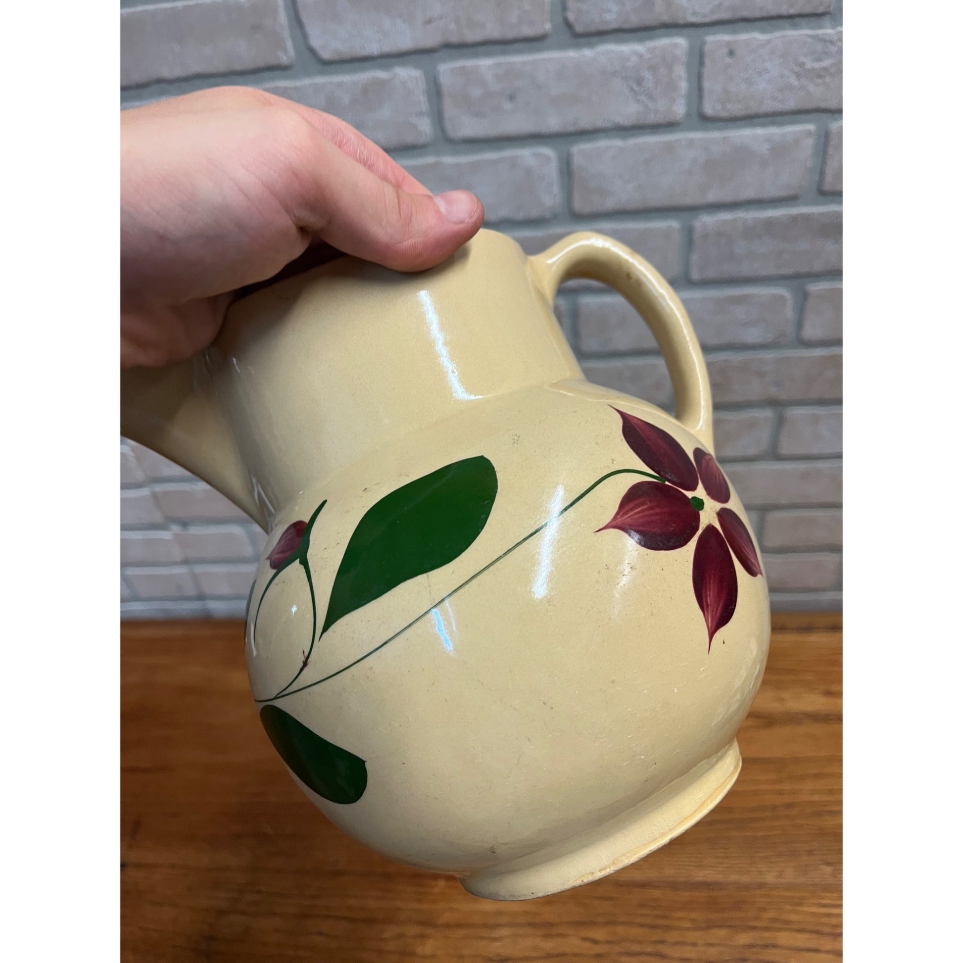Vintage 1950s Watt Pottery Starflower Pitcher Primitive Farmhouse Kitchen 8"
