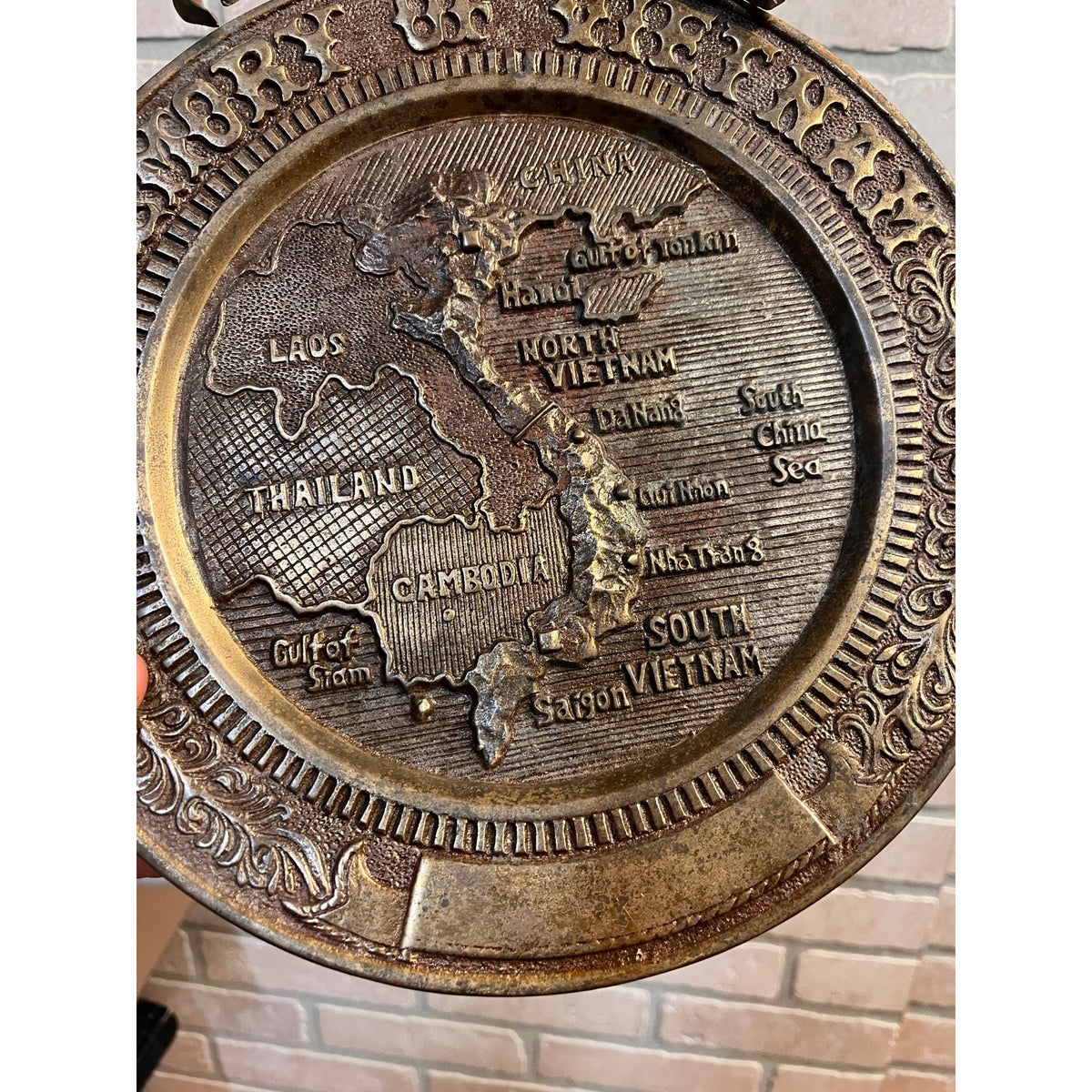 Vintage Vietnam War Brass Eagle Wall Hanging Plaque "Memory of Vietnam"
