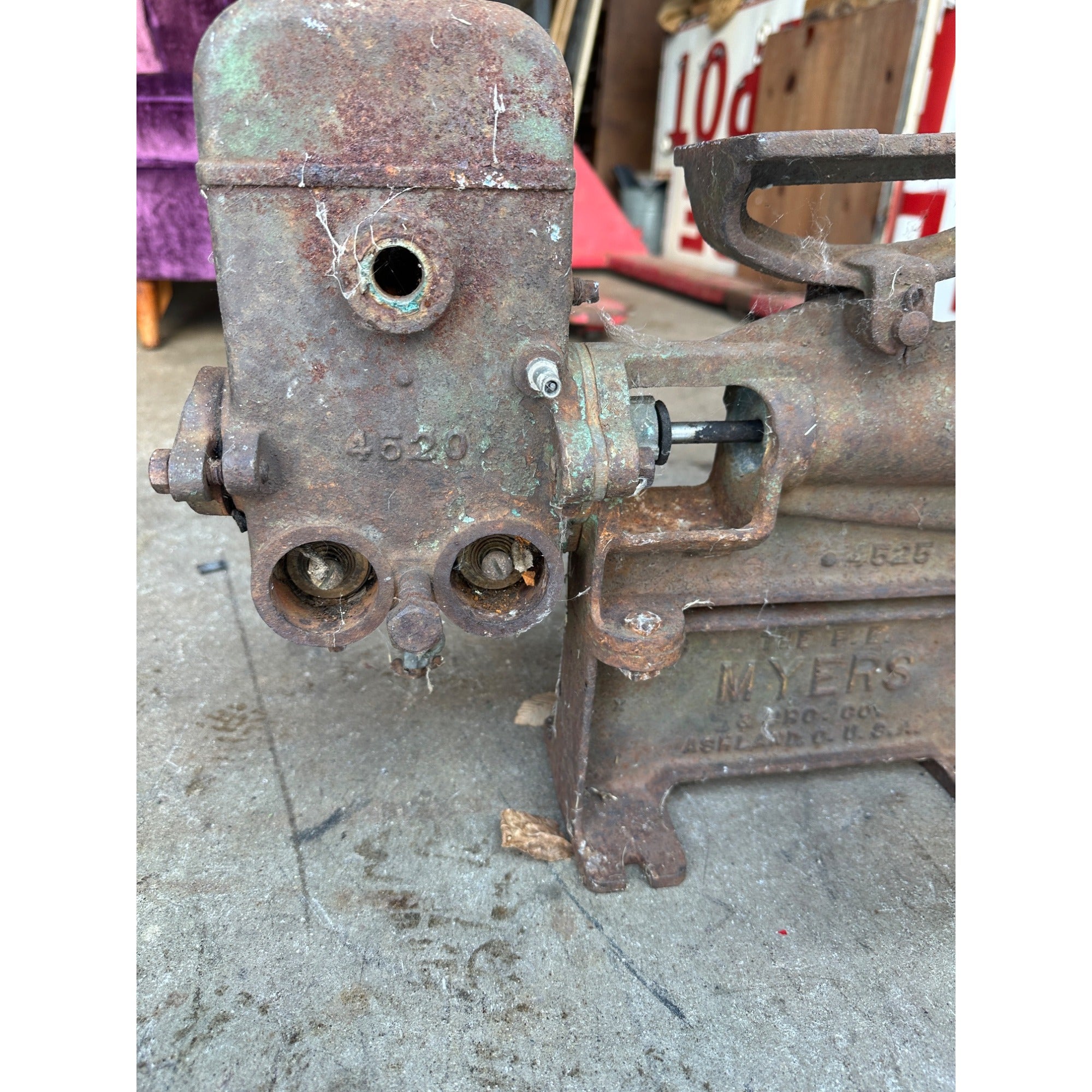 Antique Vintage F.E. Myers & Bros. Cast Iron Windmill Water Pump Jack Ashland OH