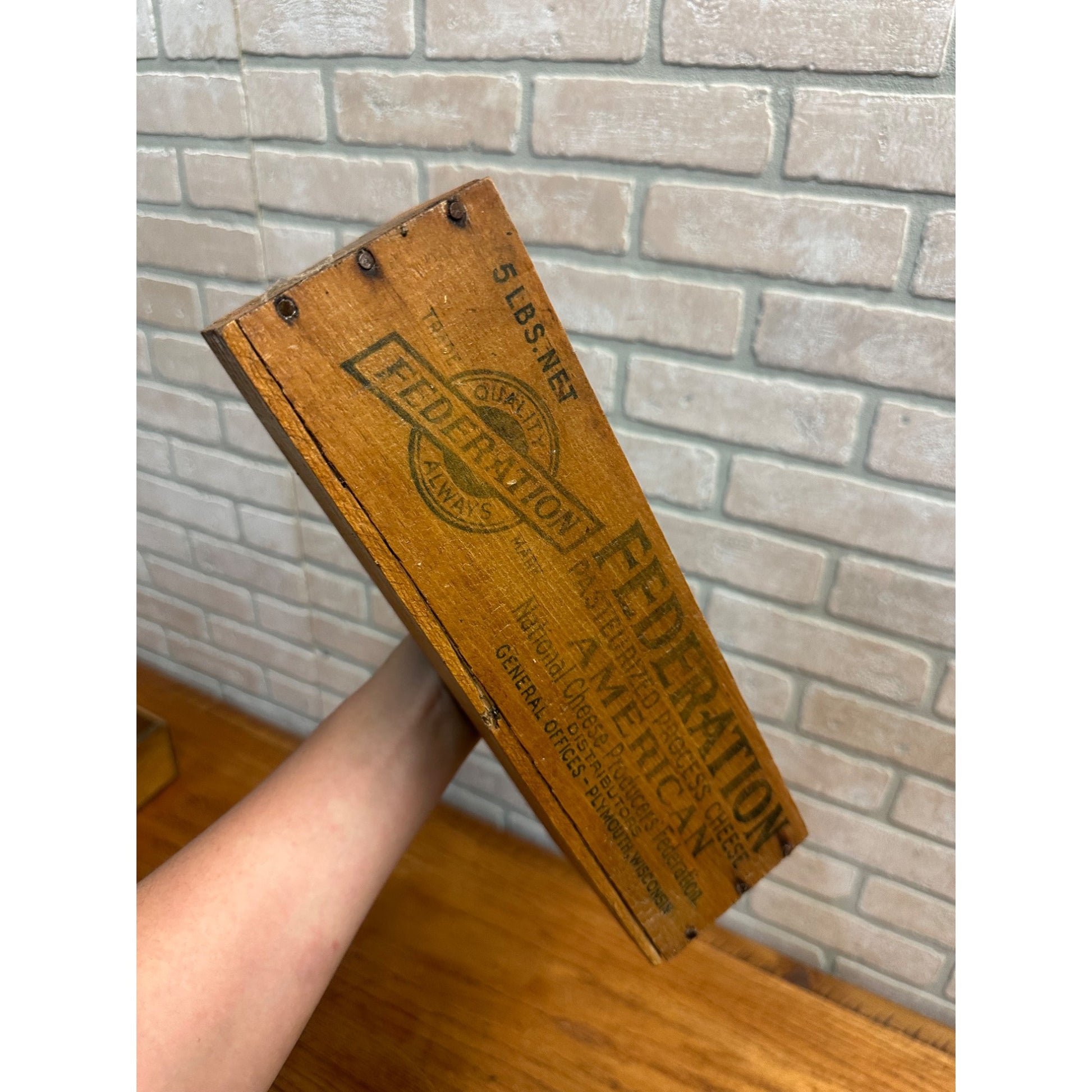 Vintage Wisconsin Federation Cheese Products Wooden Box Plymouth Wis 5lb