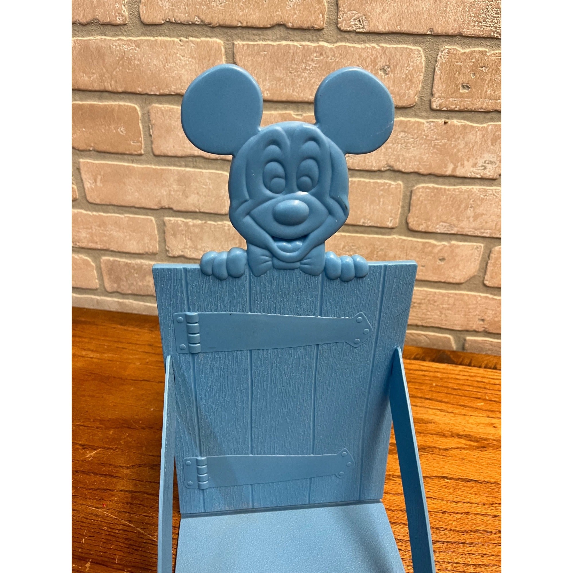 Vintage Walt Disney Book Holder Rack Mickey Mouse Blue Plastic 1975