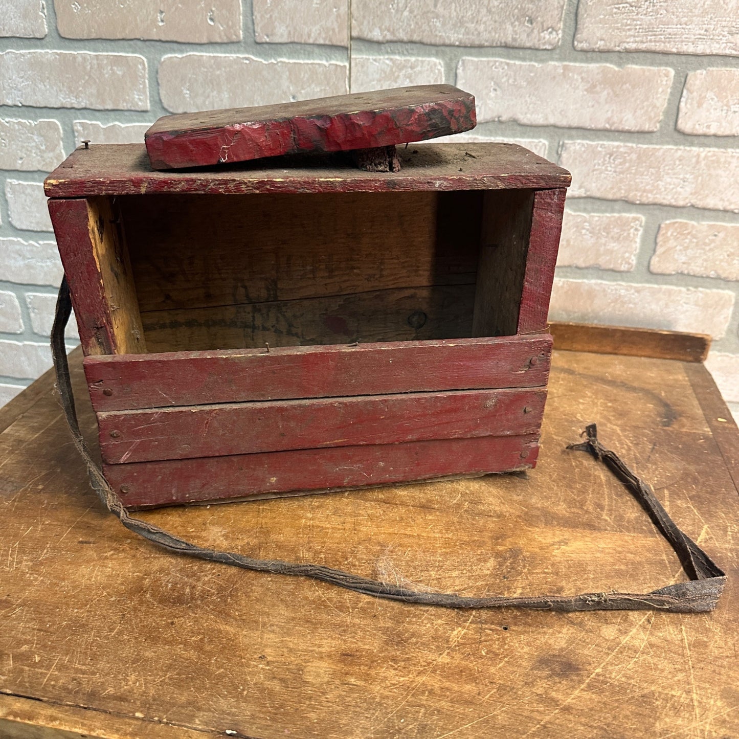 Antique Primitive Shoe Shining Stand Trade 10 Cents Red Paint AAFA