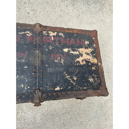 Original WWI Lieutenant Leroy Nortman 33rd Division Storage Trunk Foot Locker WW1