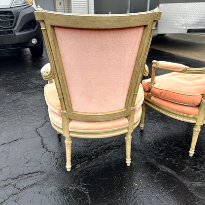 Vintage Pair of Louis XV Style Peach Queen Victorian parlor Armchairs Chairs Pink