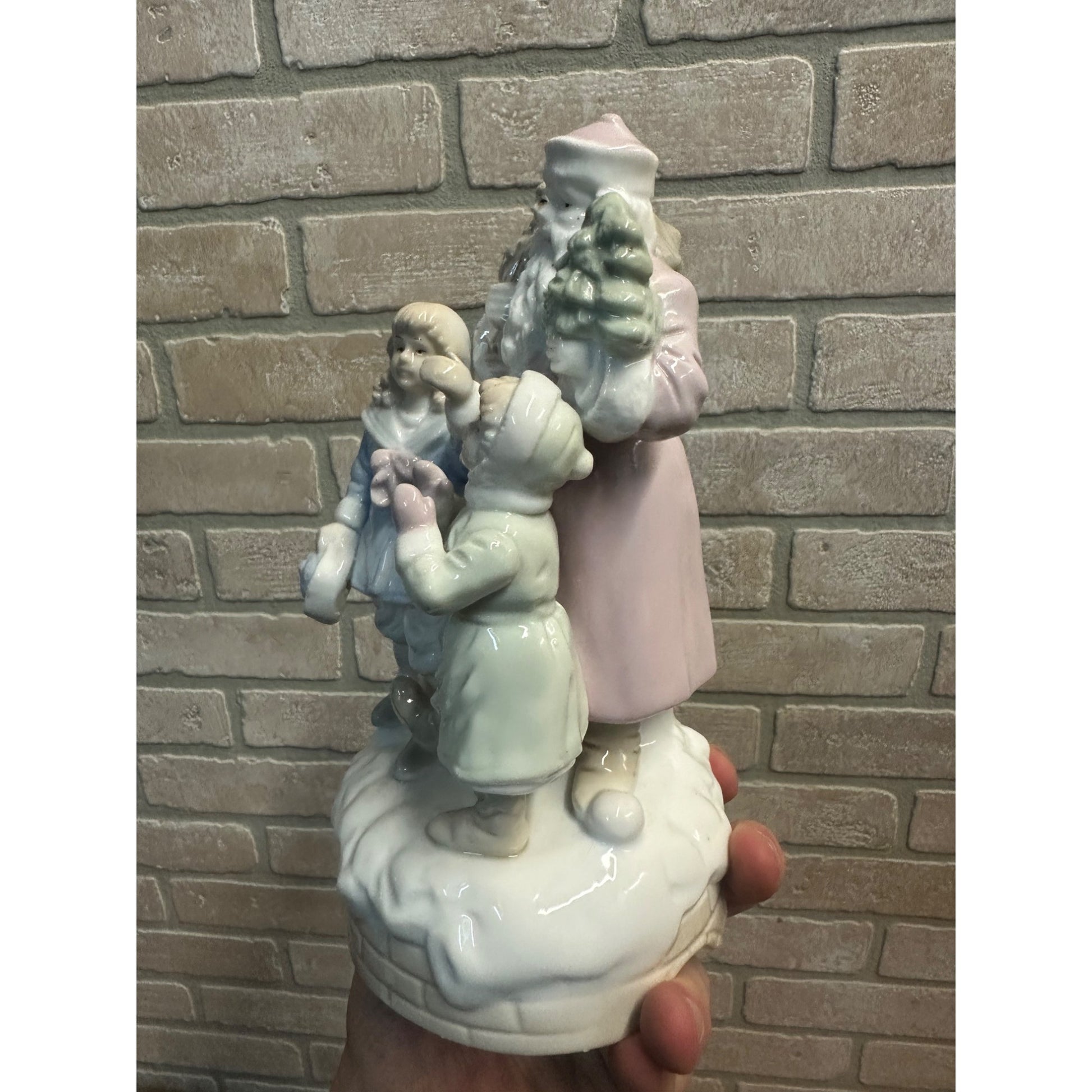 Vintage Porcelain Santa Figure Musical Christmas 8" (Santa Coming To Town)