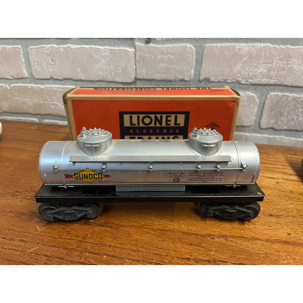 Vintage Postwar Lionel No. 6465 Sunoco Two Dome Grey Tank Car w/ Box - O Gauge