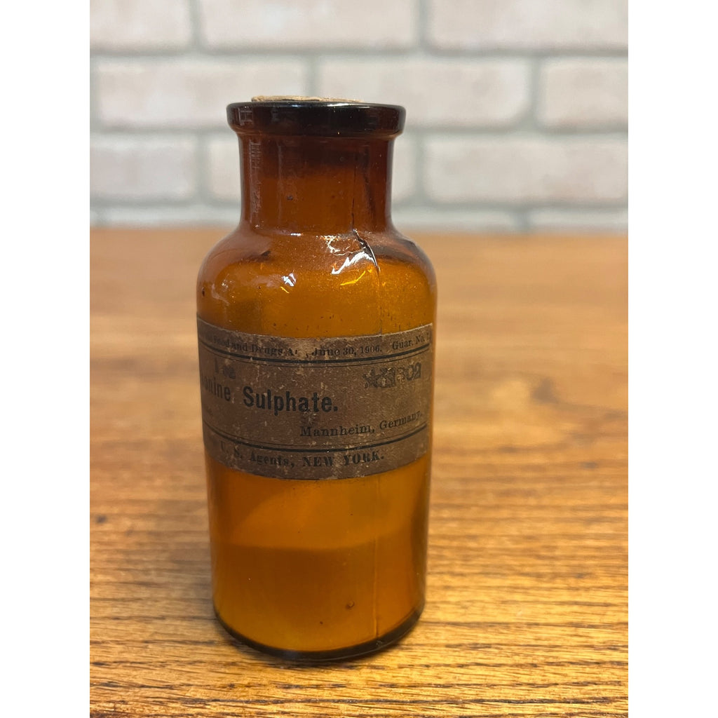 Vintage 1930s Cinchonine Sulphate Merck Co Apothecary Bottle